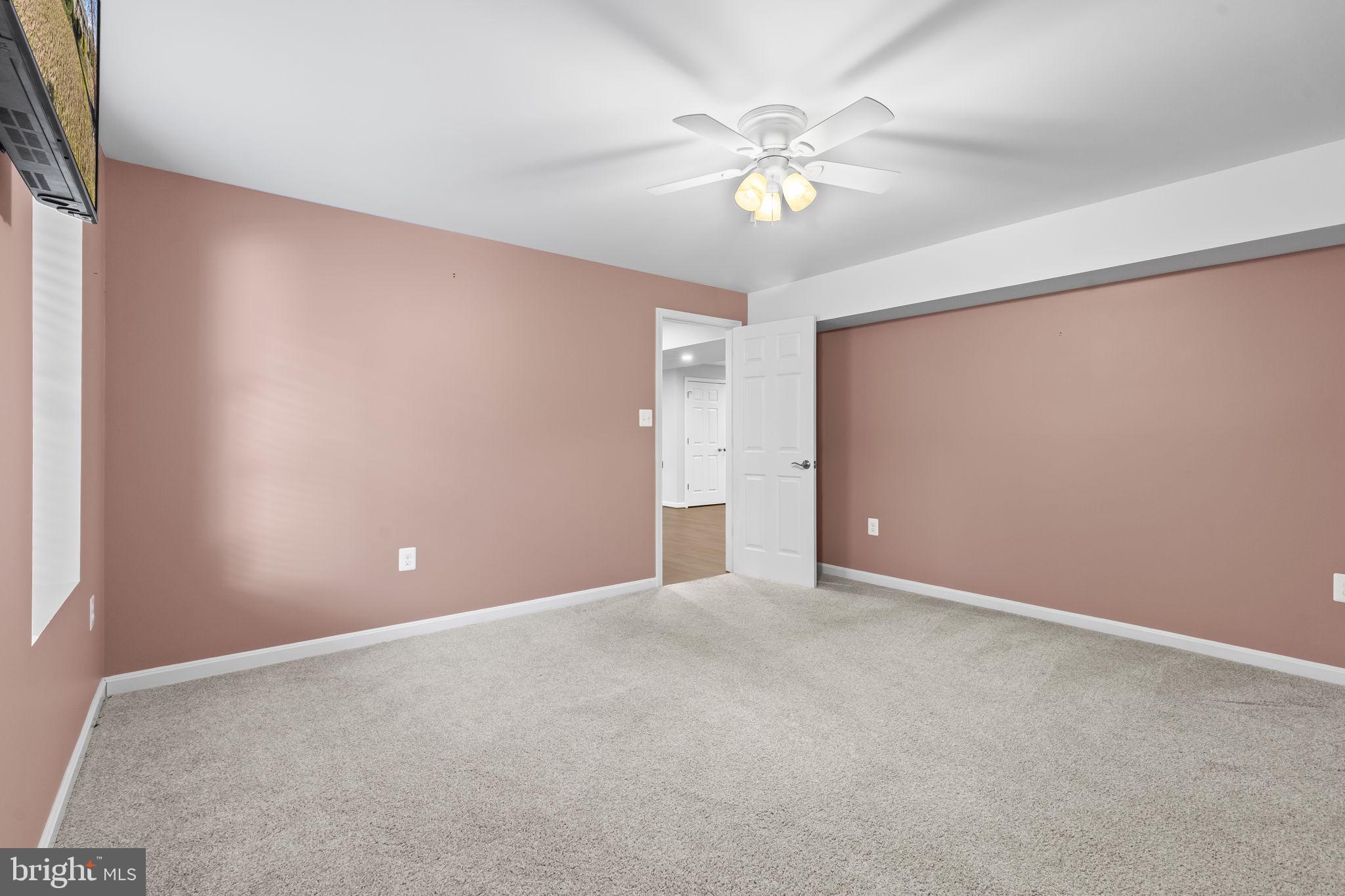 FOX FIELD - Residential