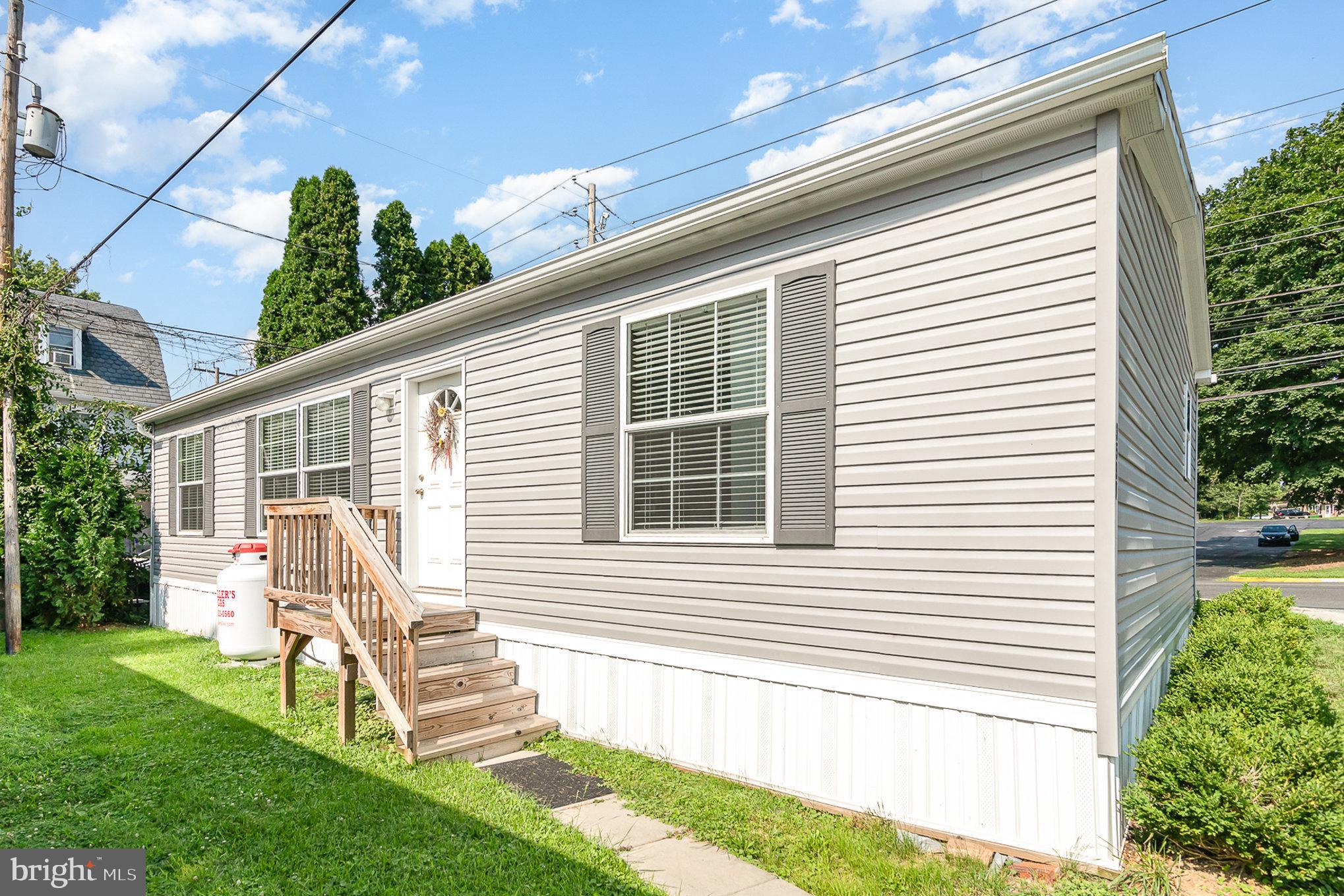 If you are looking for a home close to the heart of Harrisburg, with low maintenance and style, this may be the one for you! Newly built in 2022, this 3 bedroom 2 bathroom manufactured home offers an open floor plan, upgraded appliances, and a convenient location to shopping, restaurants and major highways. Schedule your tour today!
