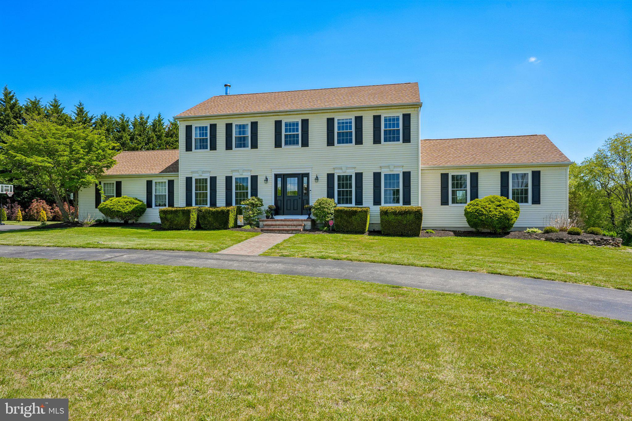 Photo 1 of 35 — 318 GREENVILLE, PITTSGROVE, NJ 08318