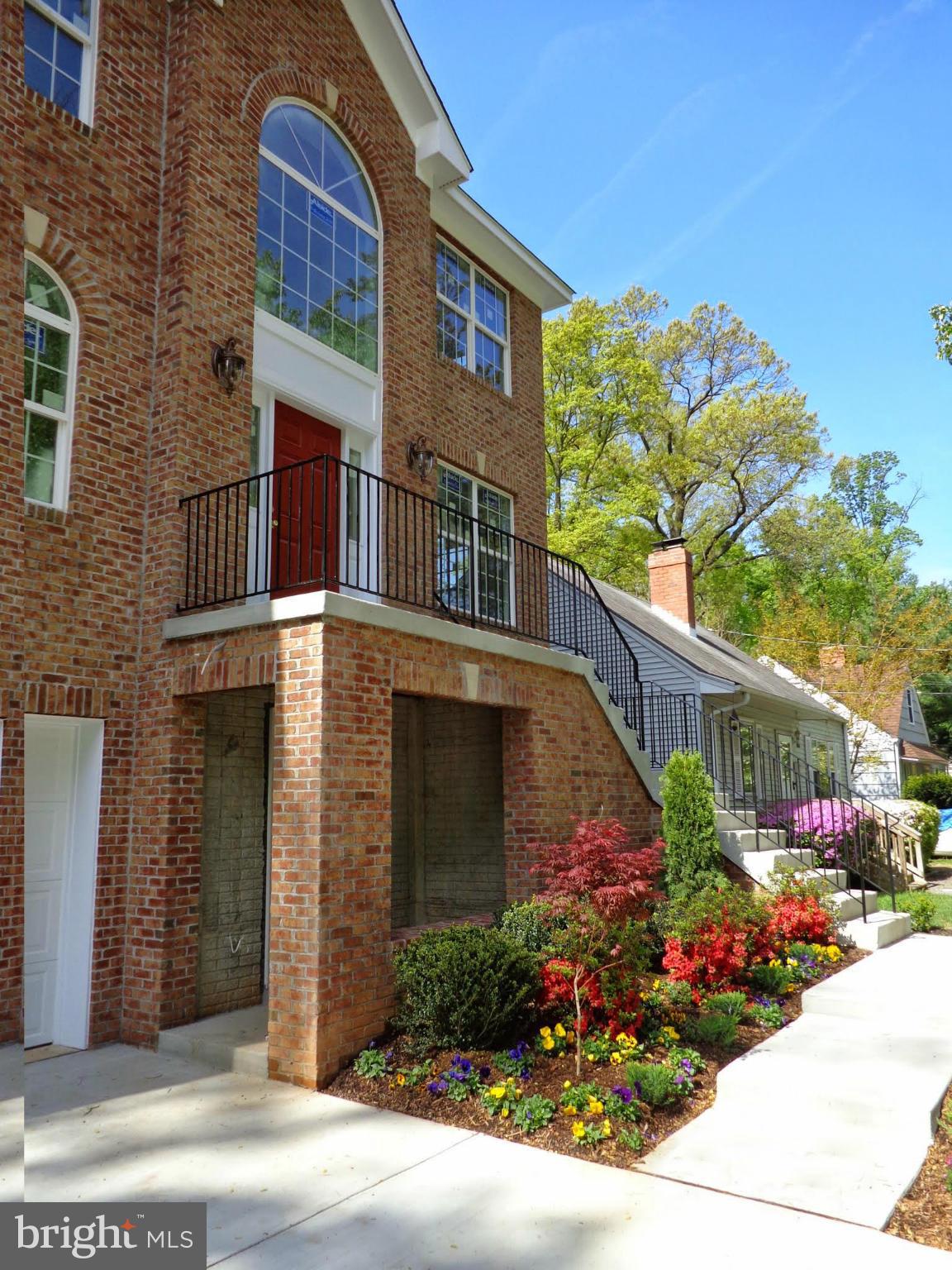 ROXBORO - Residential Lease