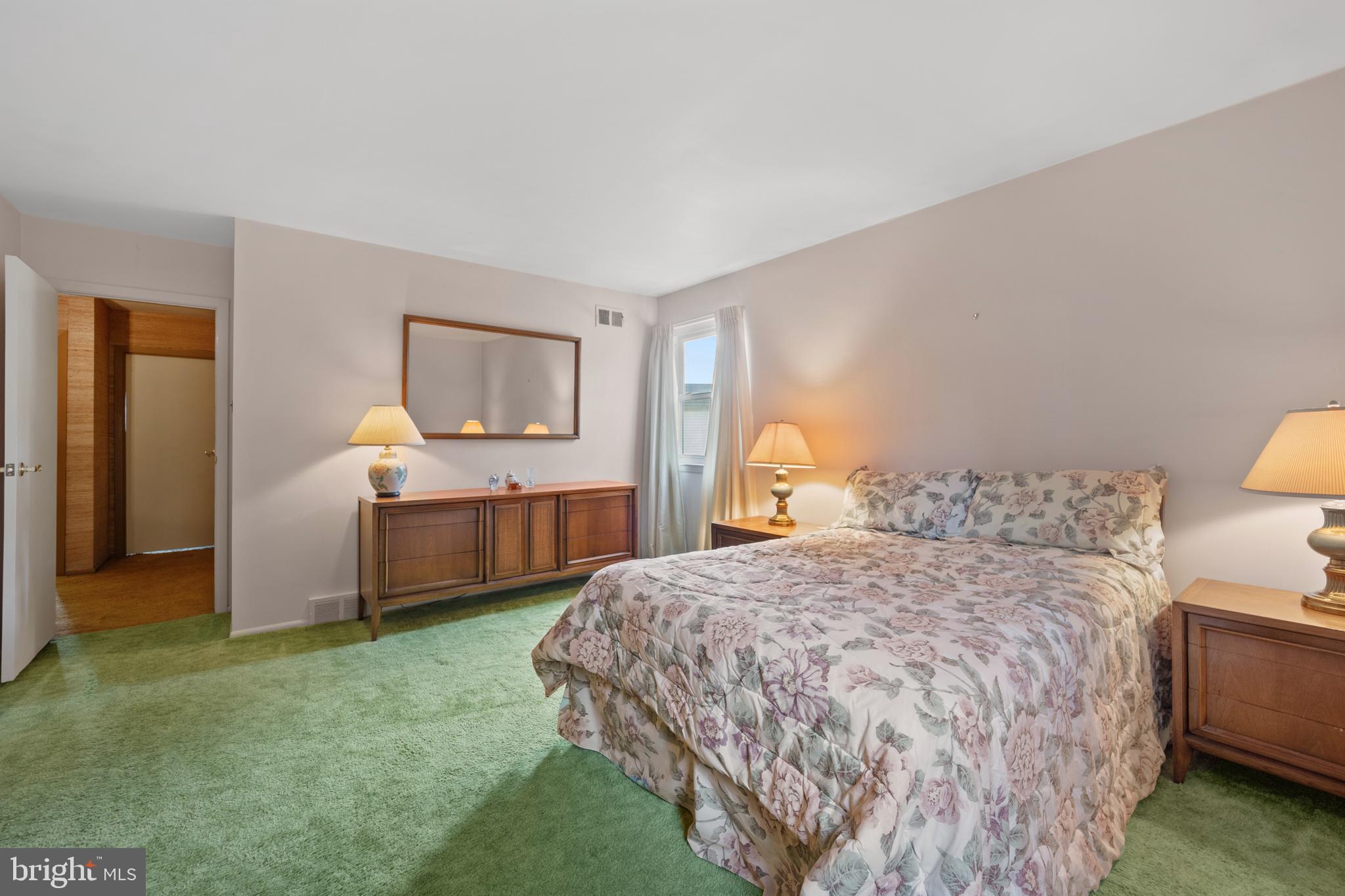 BUSTLETON - Residential