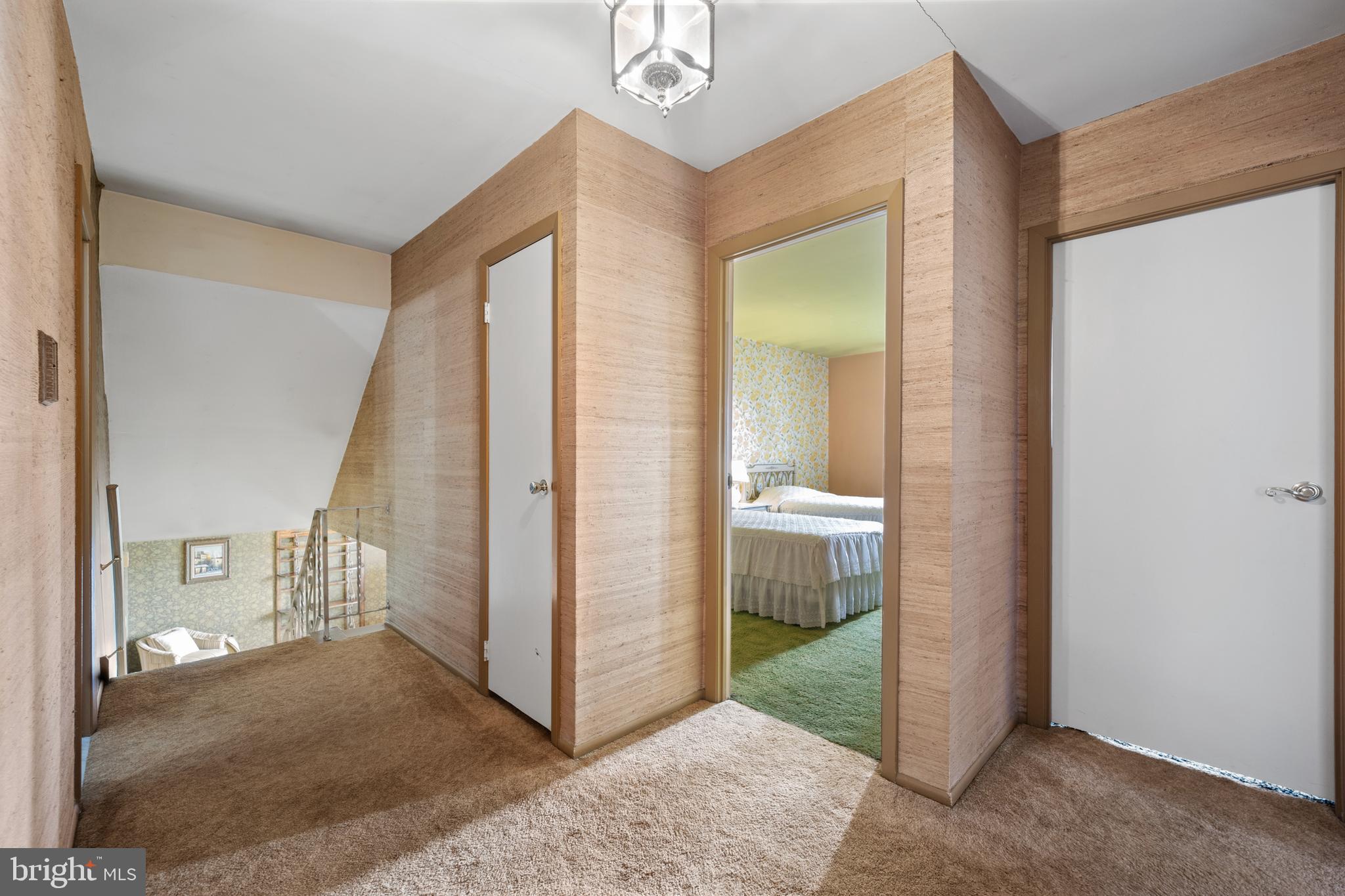 BUSTLETON - Residential