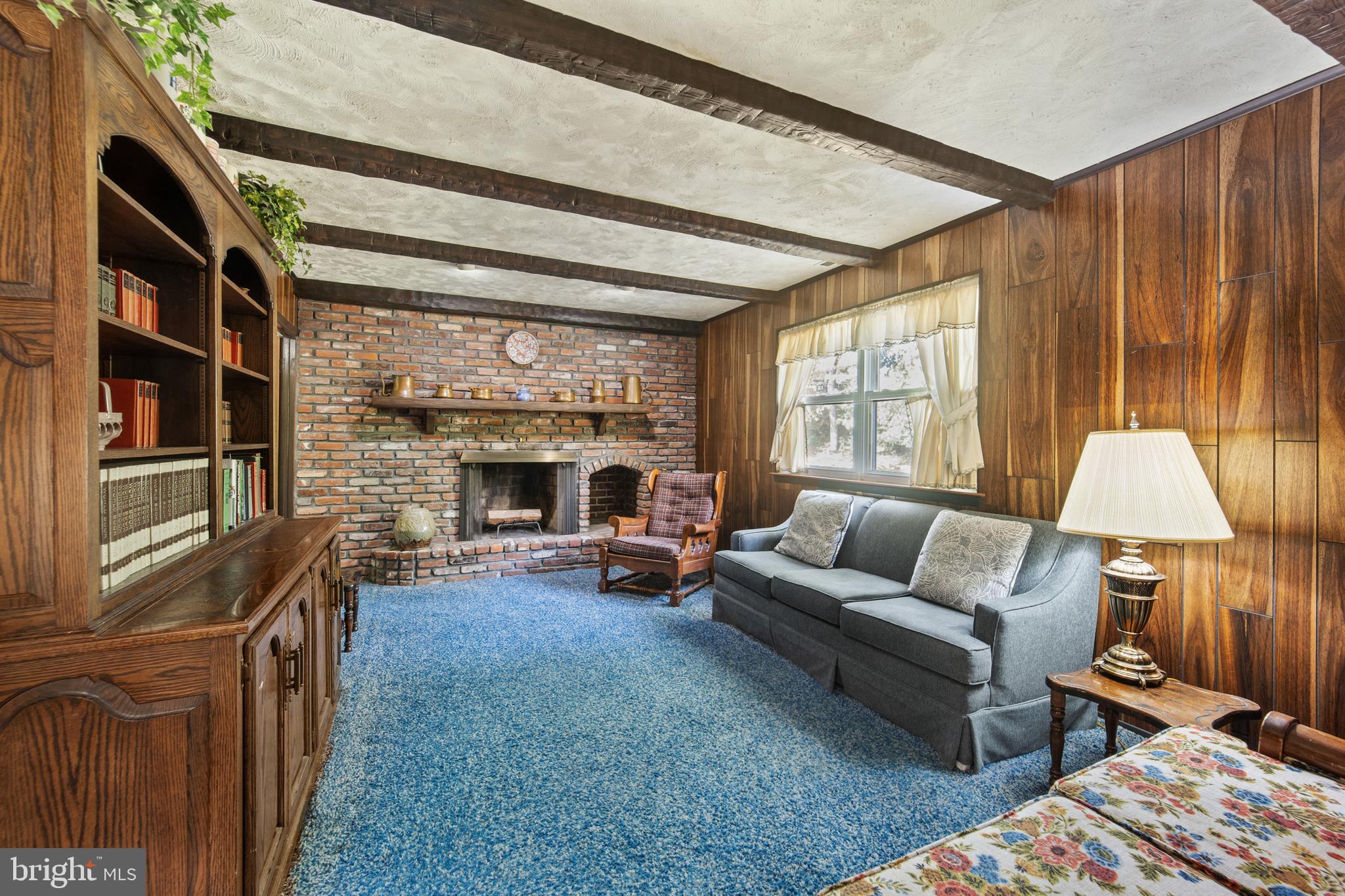 BUSTLETON - Residential