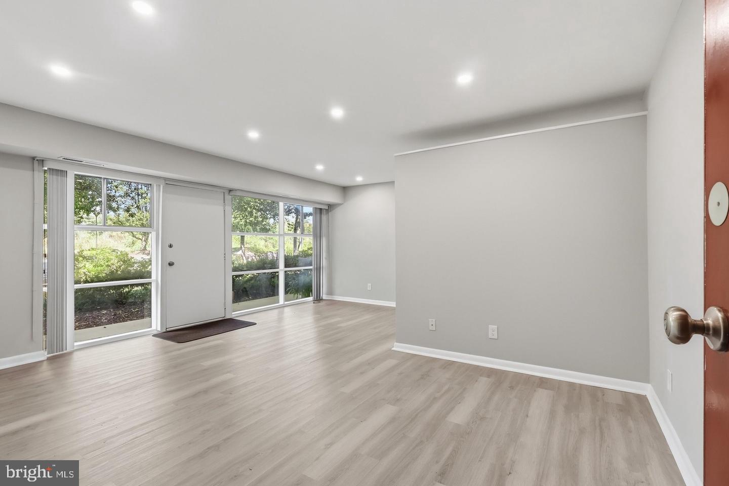 4203 AMERICANA DRIVE 101