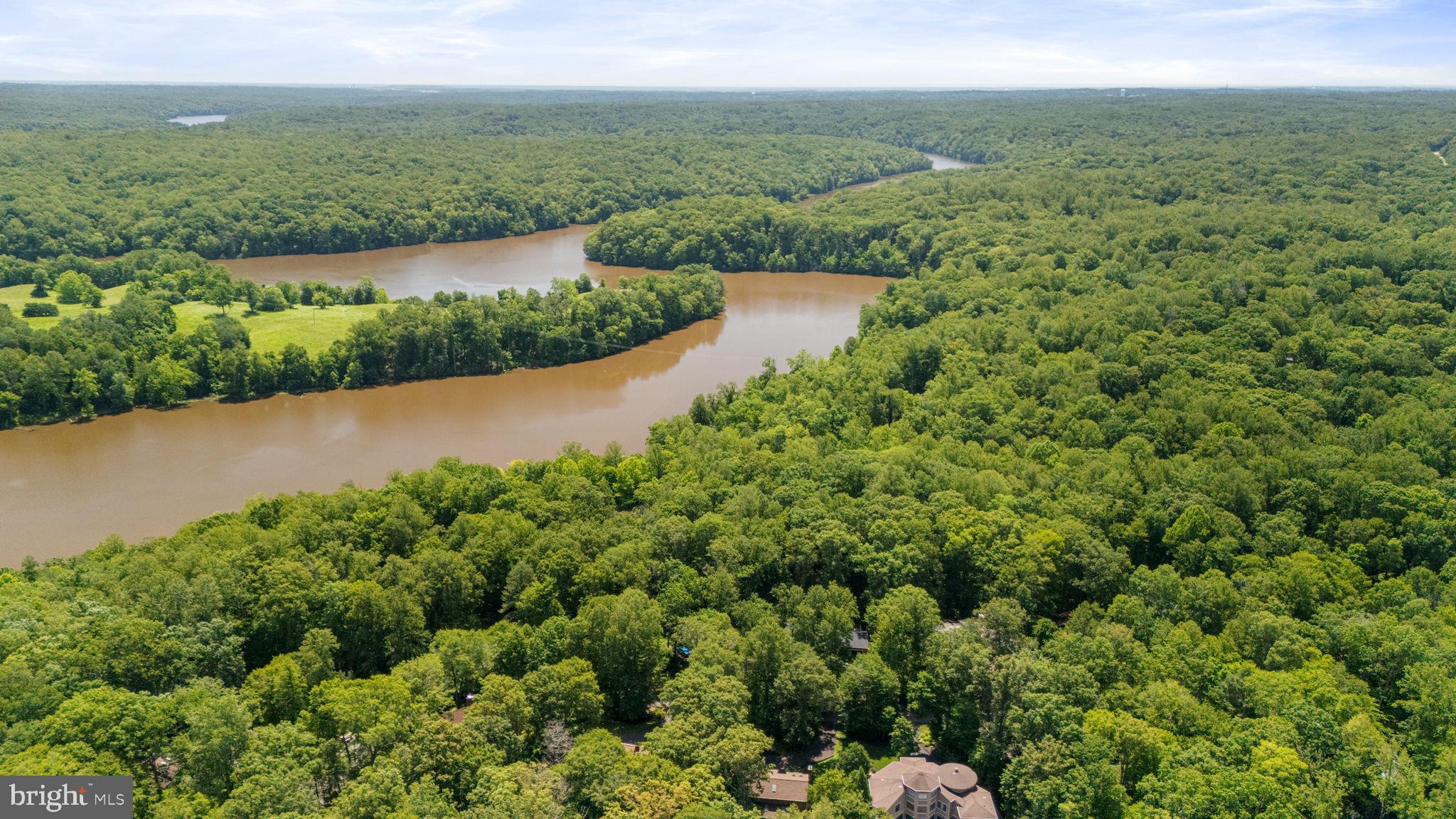 OCCOQUAN FOREST - Residential