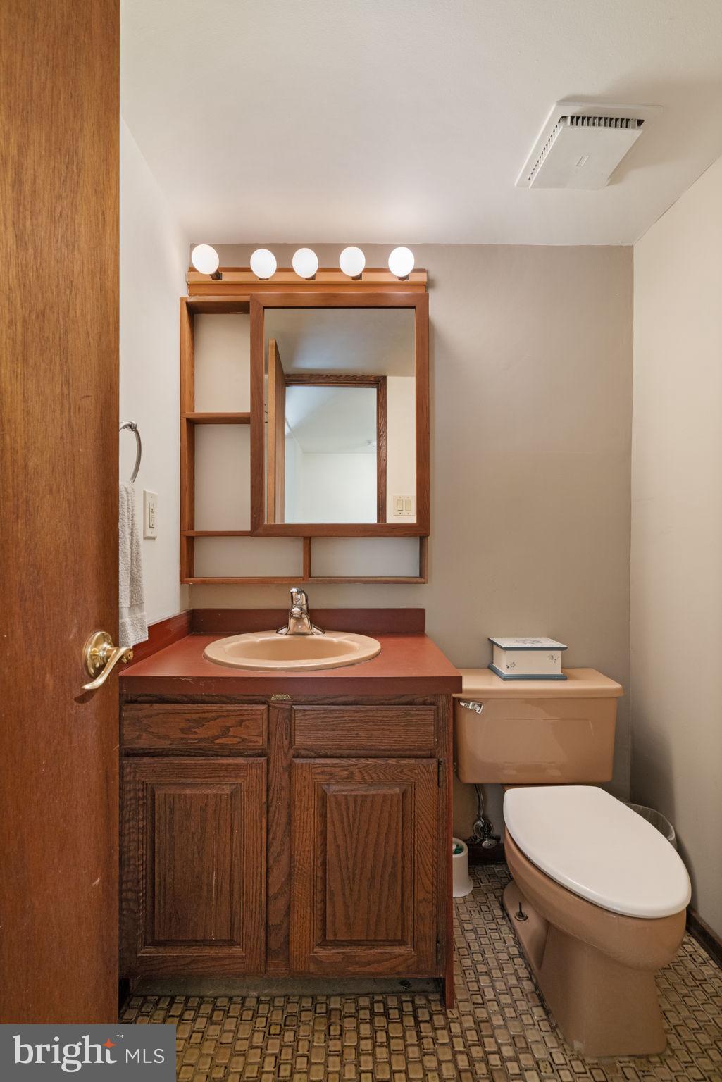 OCCOQUAN FOREST - Residential