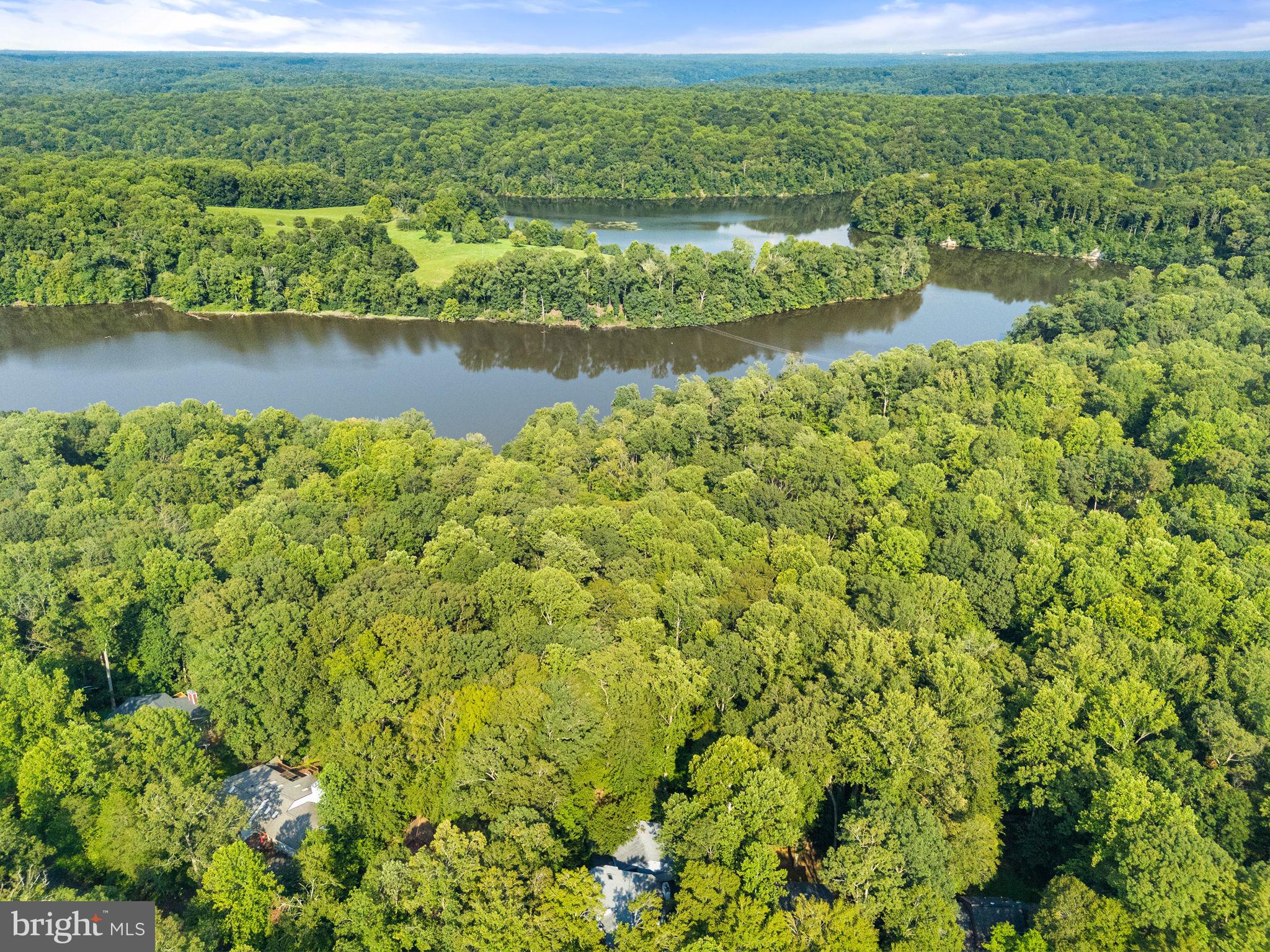 OCCOQUAN FOREST - Residential