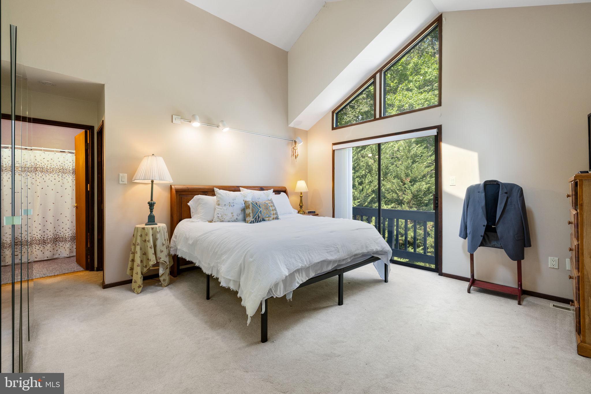 OCCOQUAN FOREST - Residential