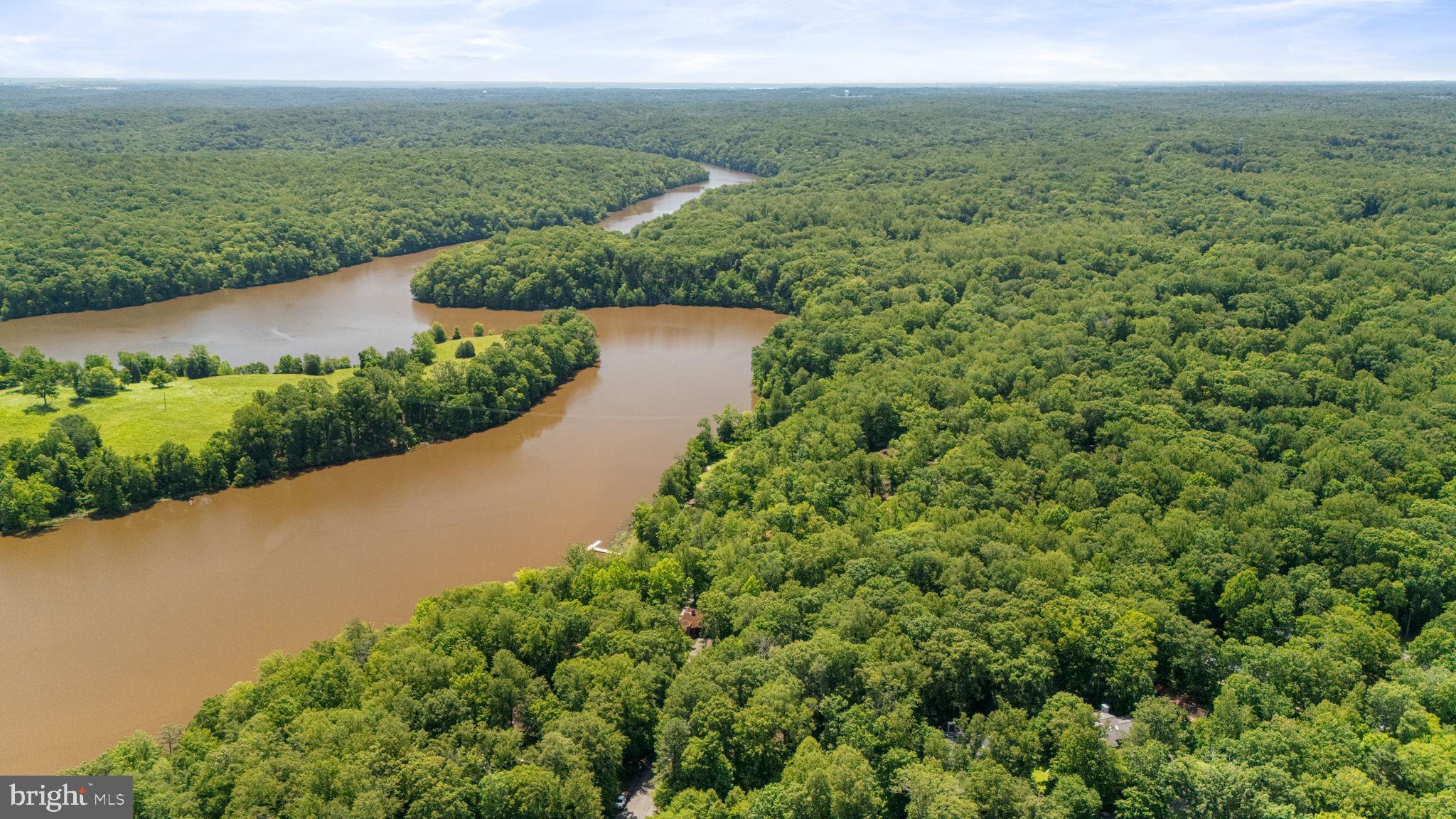 OCCOQUAN FOREST - Residential