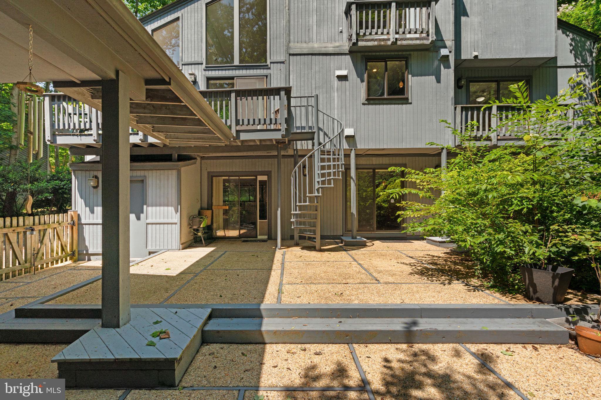 OCCOQUAN FOREST - Residential