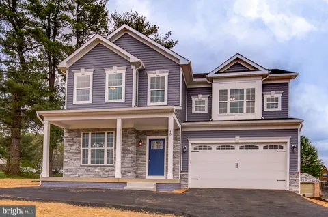 40 N Berlin Pike, Lovettsville, VA 20180 - MLS#: VALO2060454