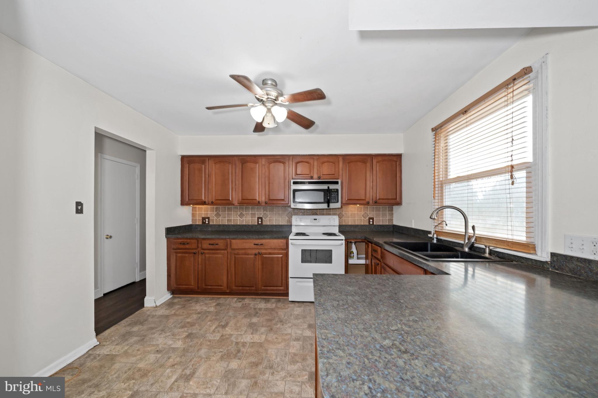 1023 OLD TELEGRAPH ROAD