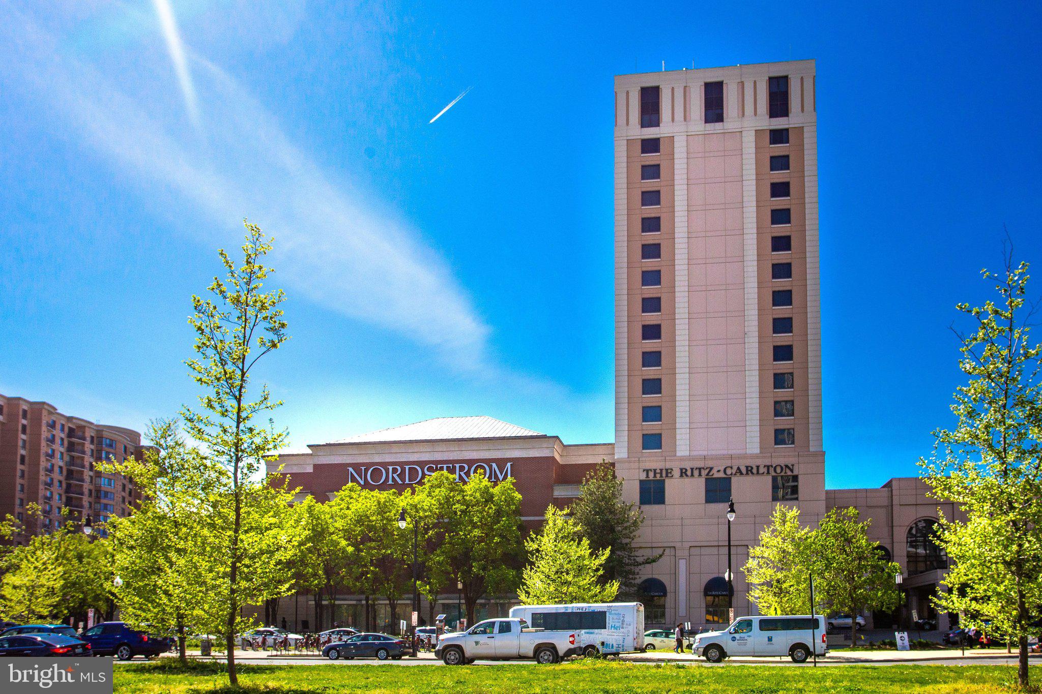 CRYSTAL GATEWAY - Residential