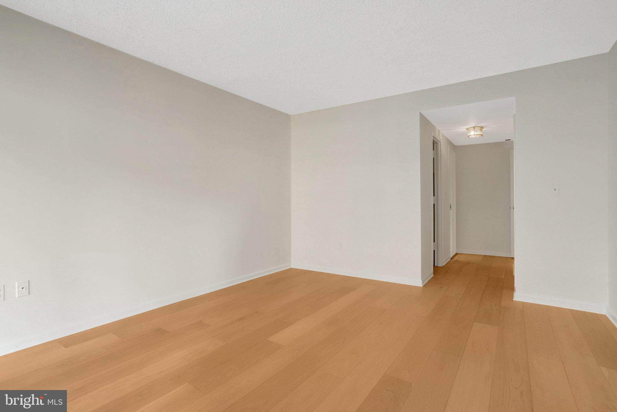 CRYSTAL GATEWAY - Residential