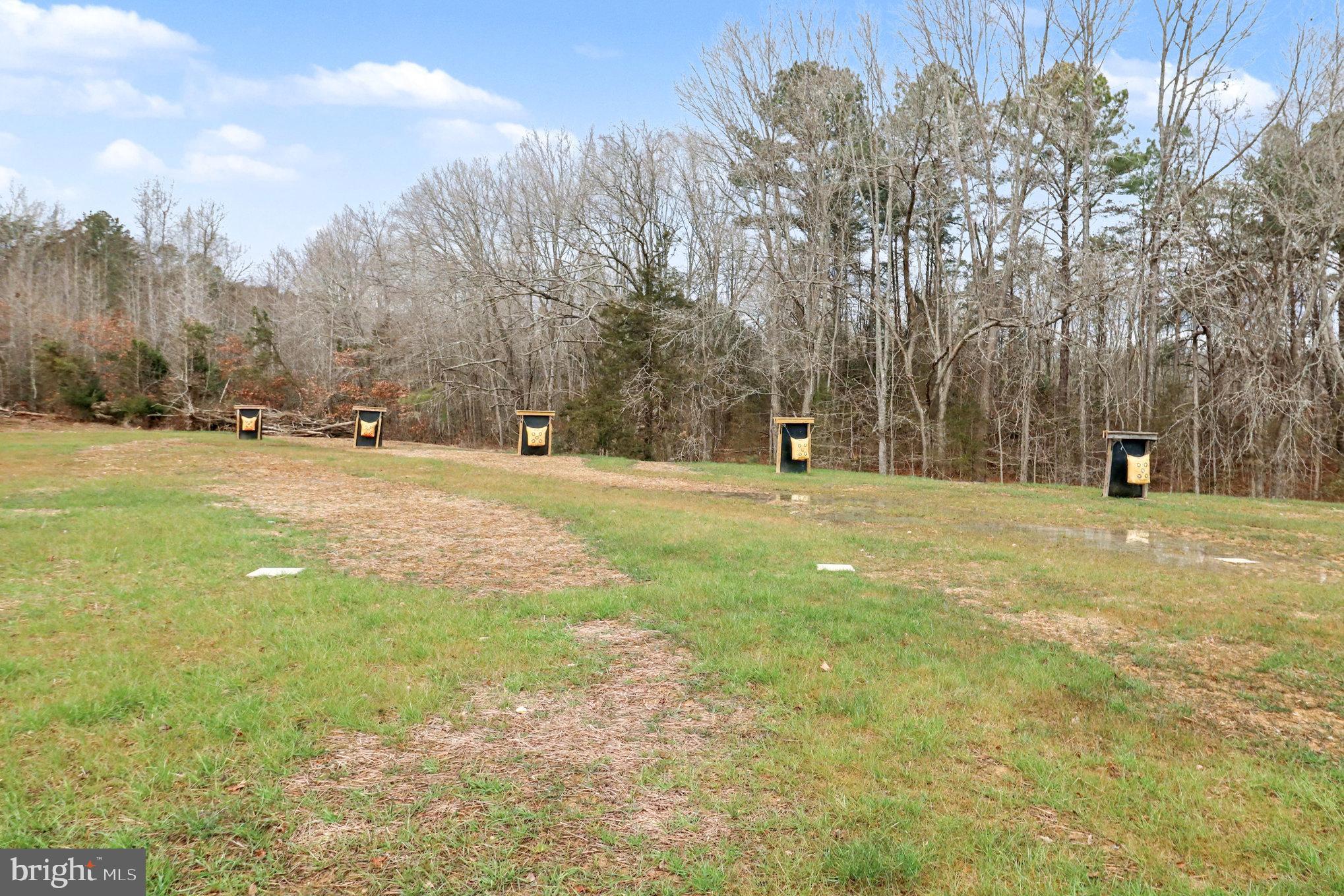 LAKE LAND OR - Residential