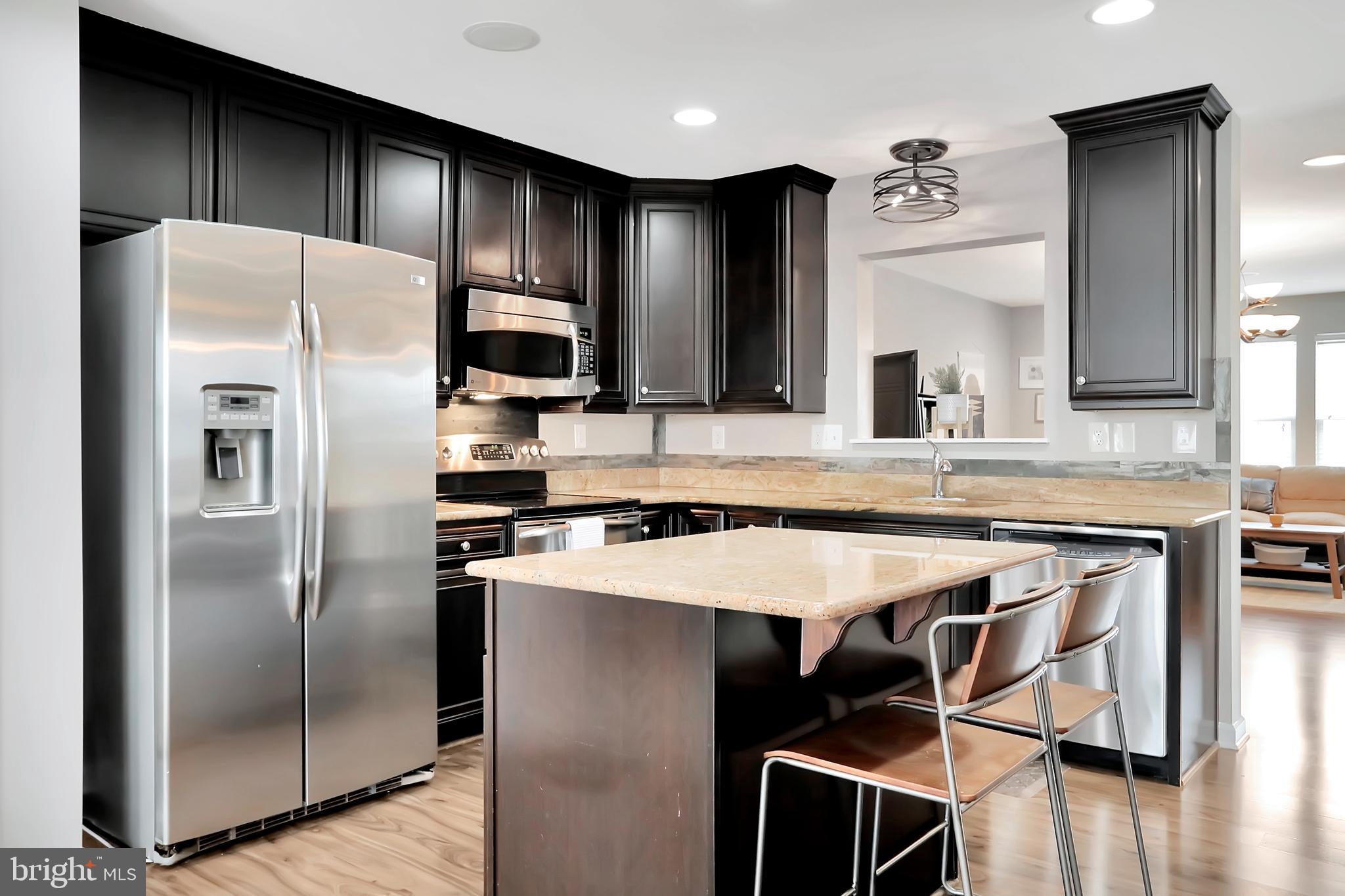 RIVERSIDE VILLAGES - Residential