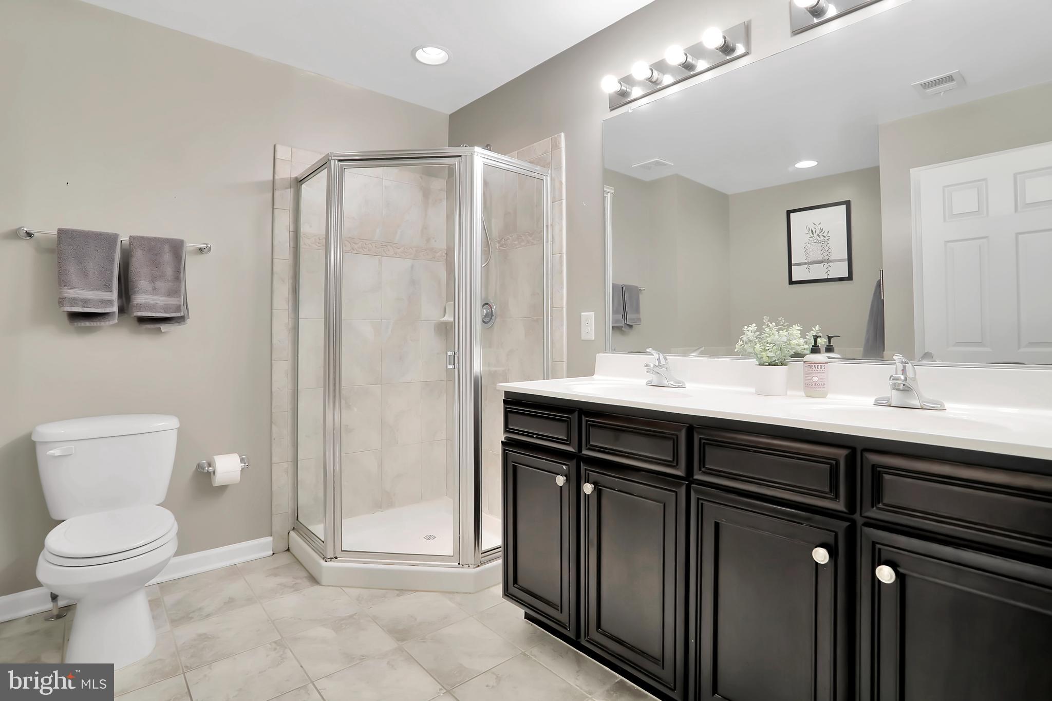 RIVERSIDE VILLAGES - Residential