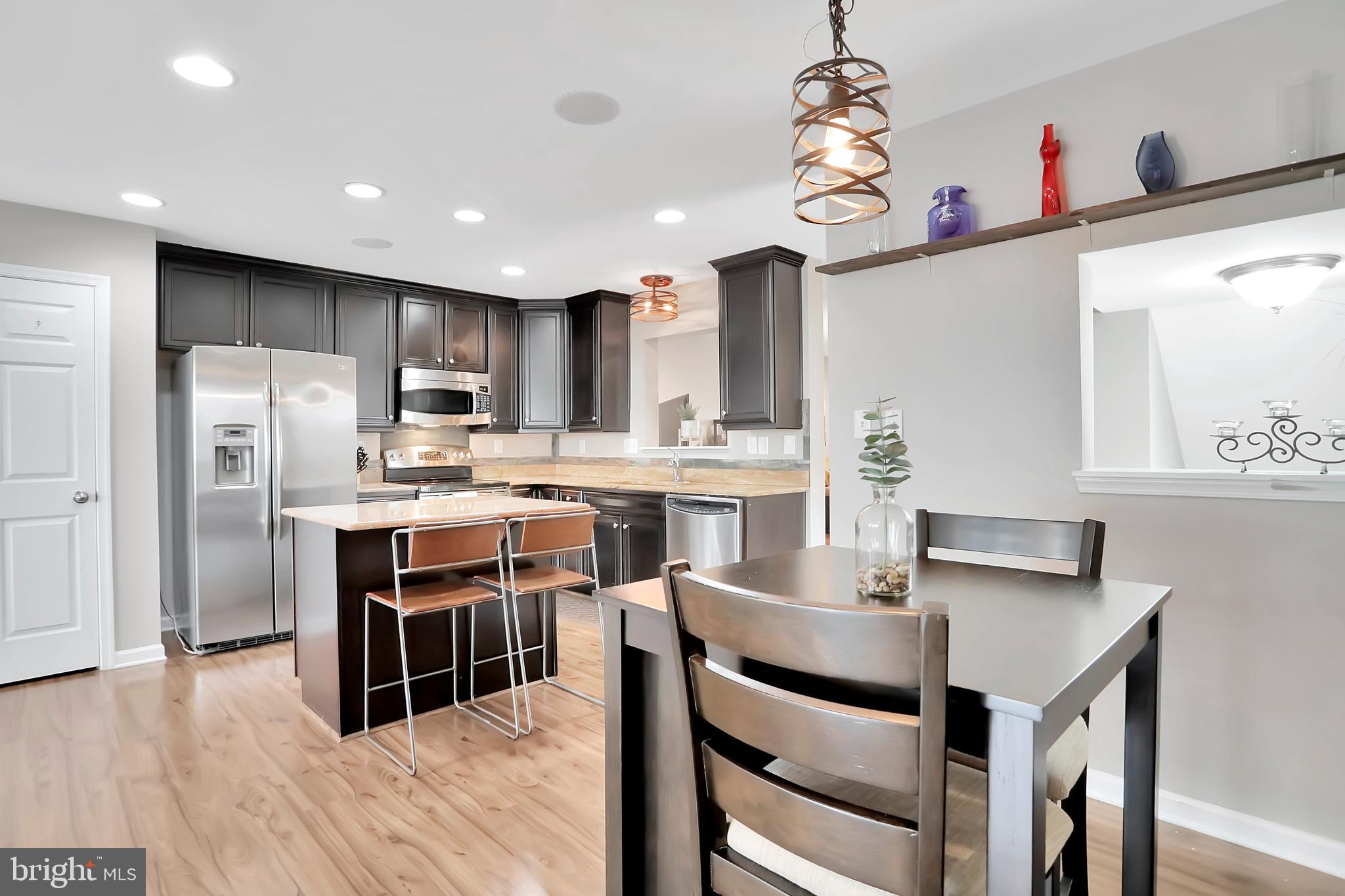 RIVERSIDE VILLAGES - Residential