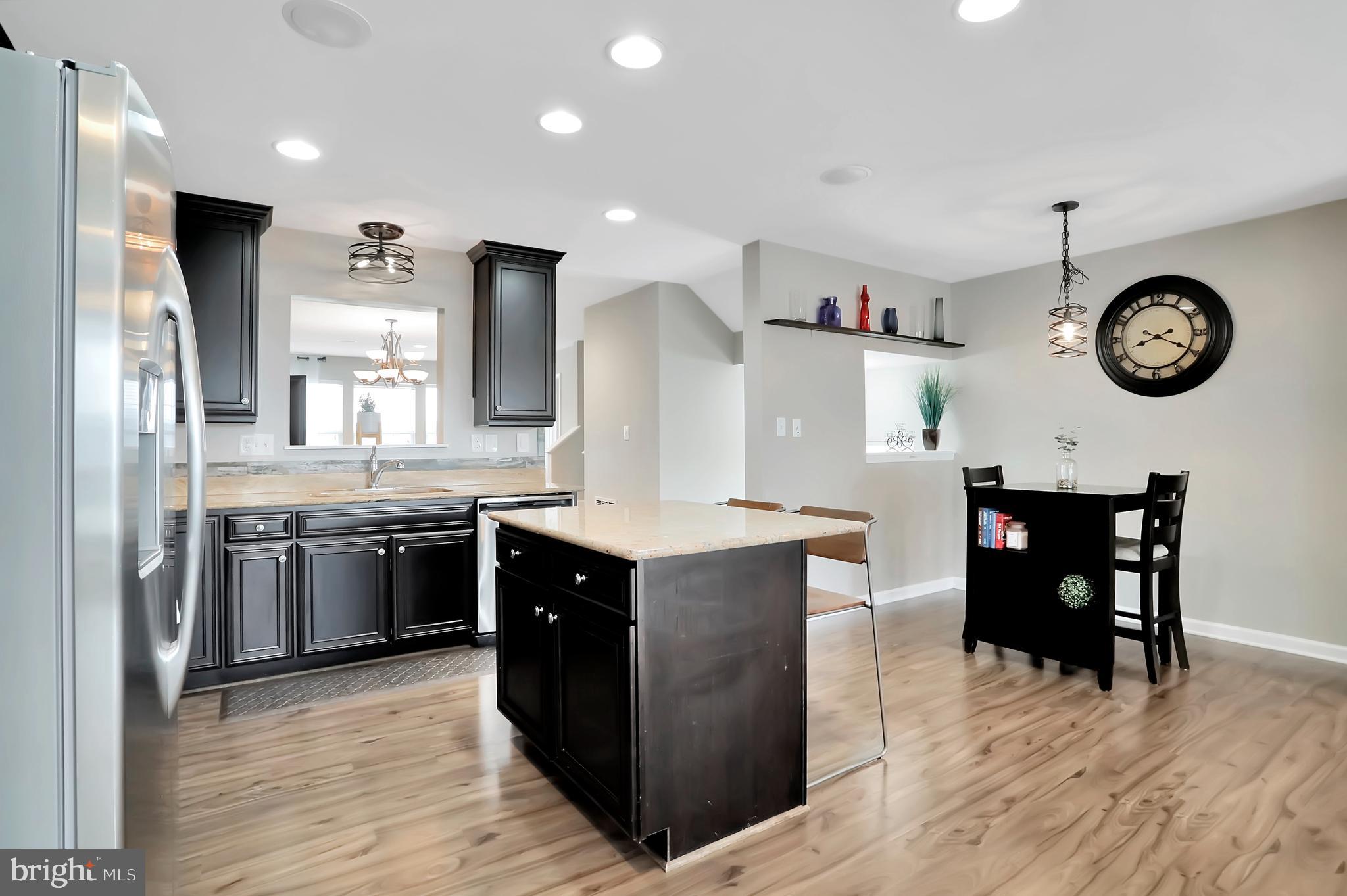 RIVERSIDE VILLAGES - Residential