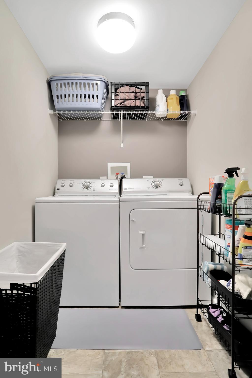 RIVERSIDE VILLAGES - Residential