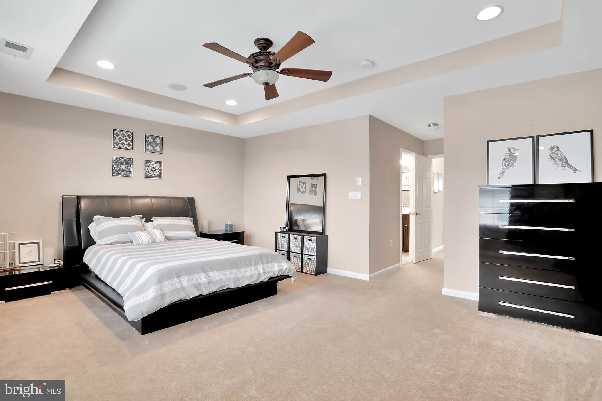 RIVERSIDE VILLAGES - Residential