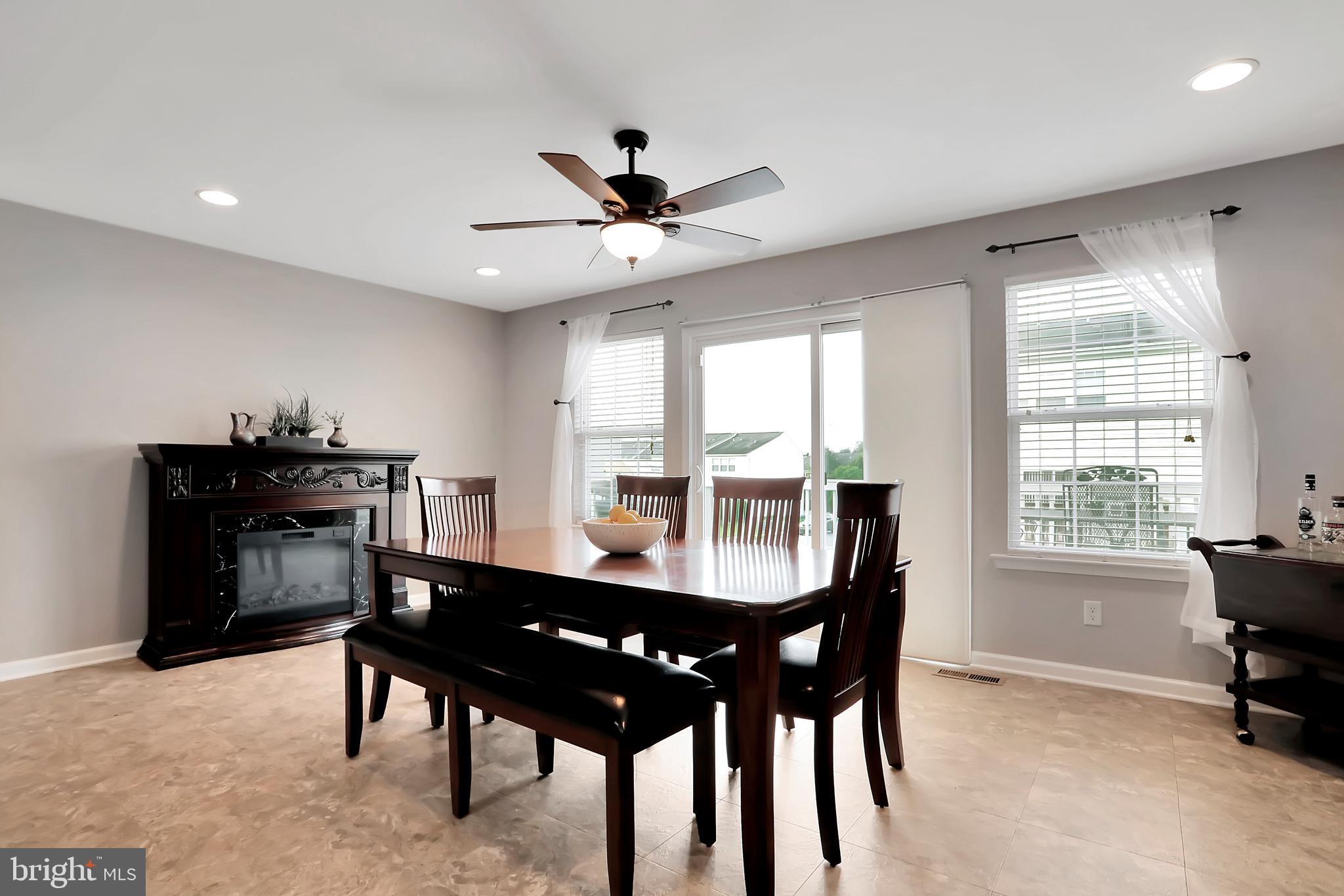 RIVERSIDE VILLAGES - Residential