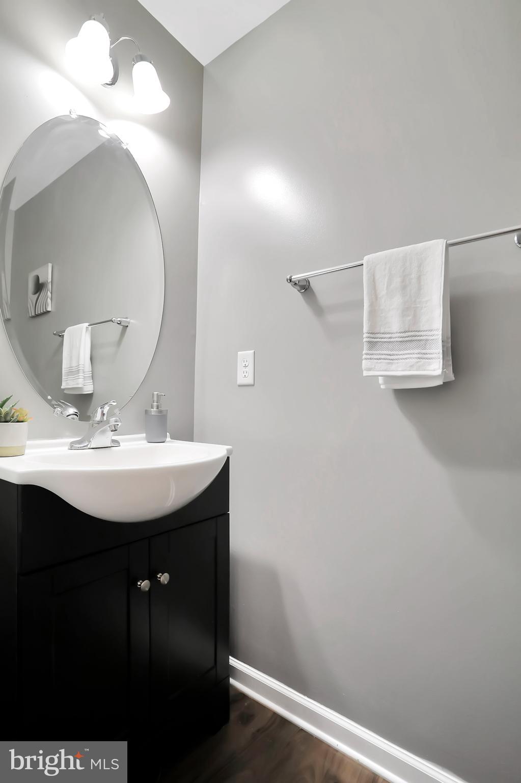 RIVERSIDE VILLAGES - Residential