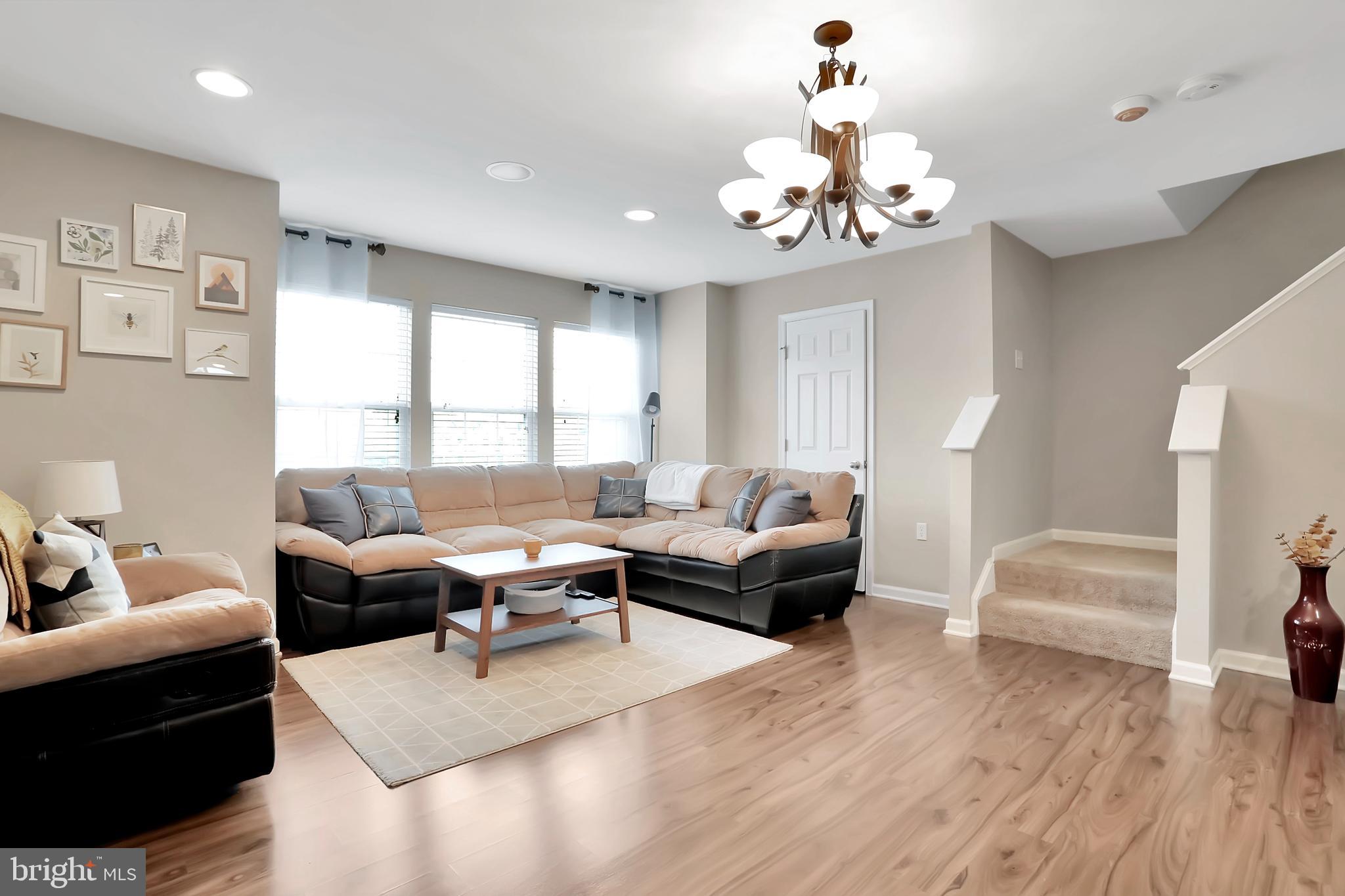 RIVERSIDE VILLAGES - Residential