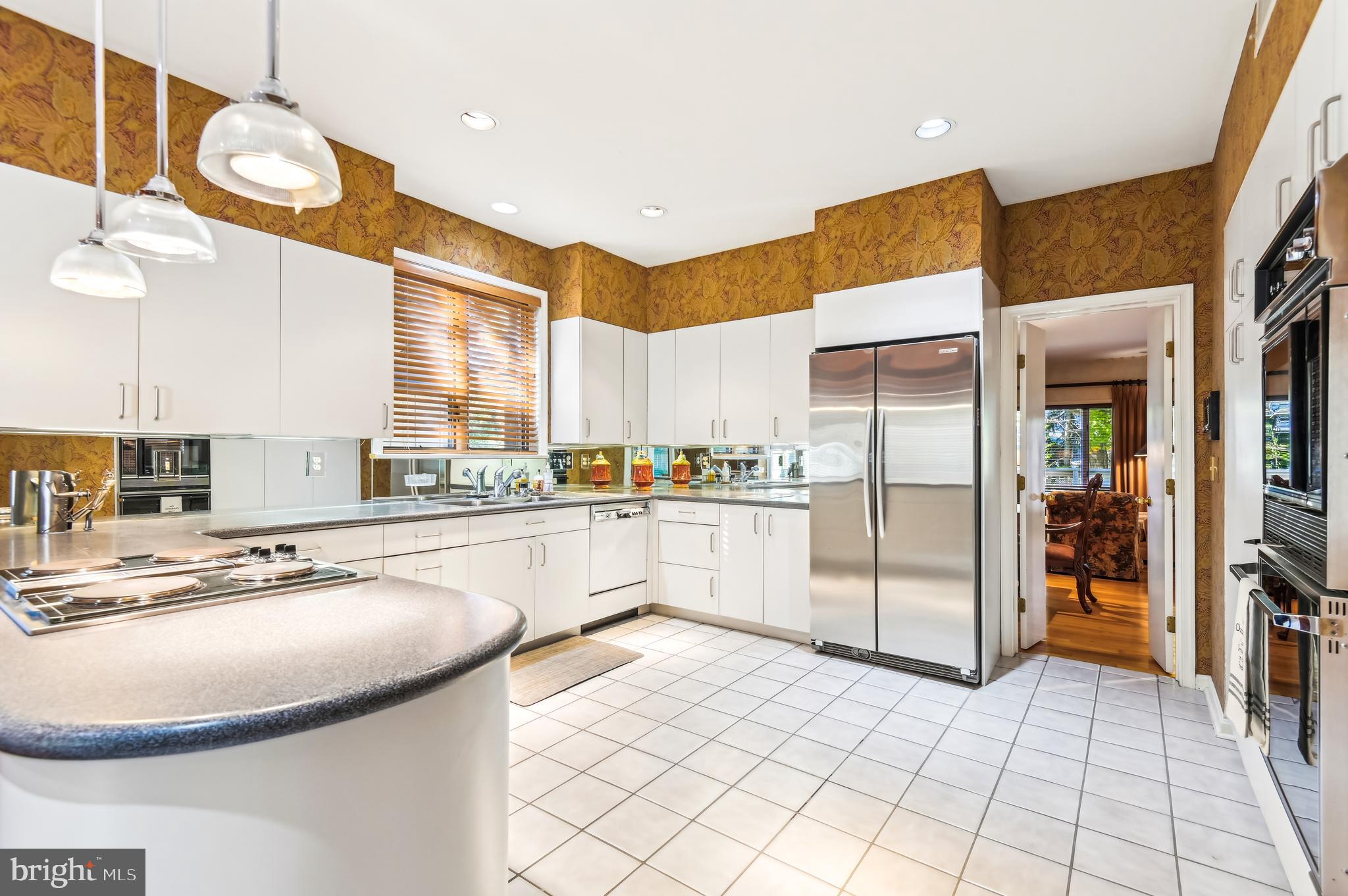 NORTH ROLAND PARK - Residential