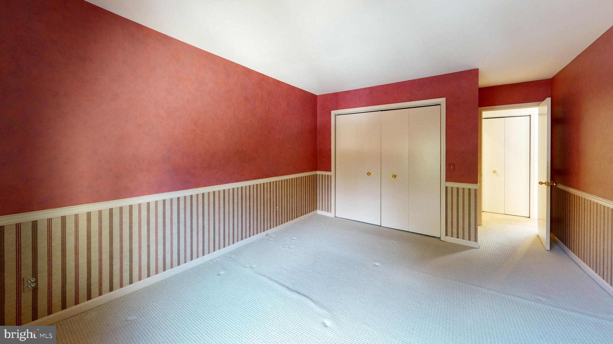 NORTH ROLAND PARK - Residential