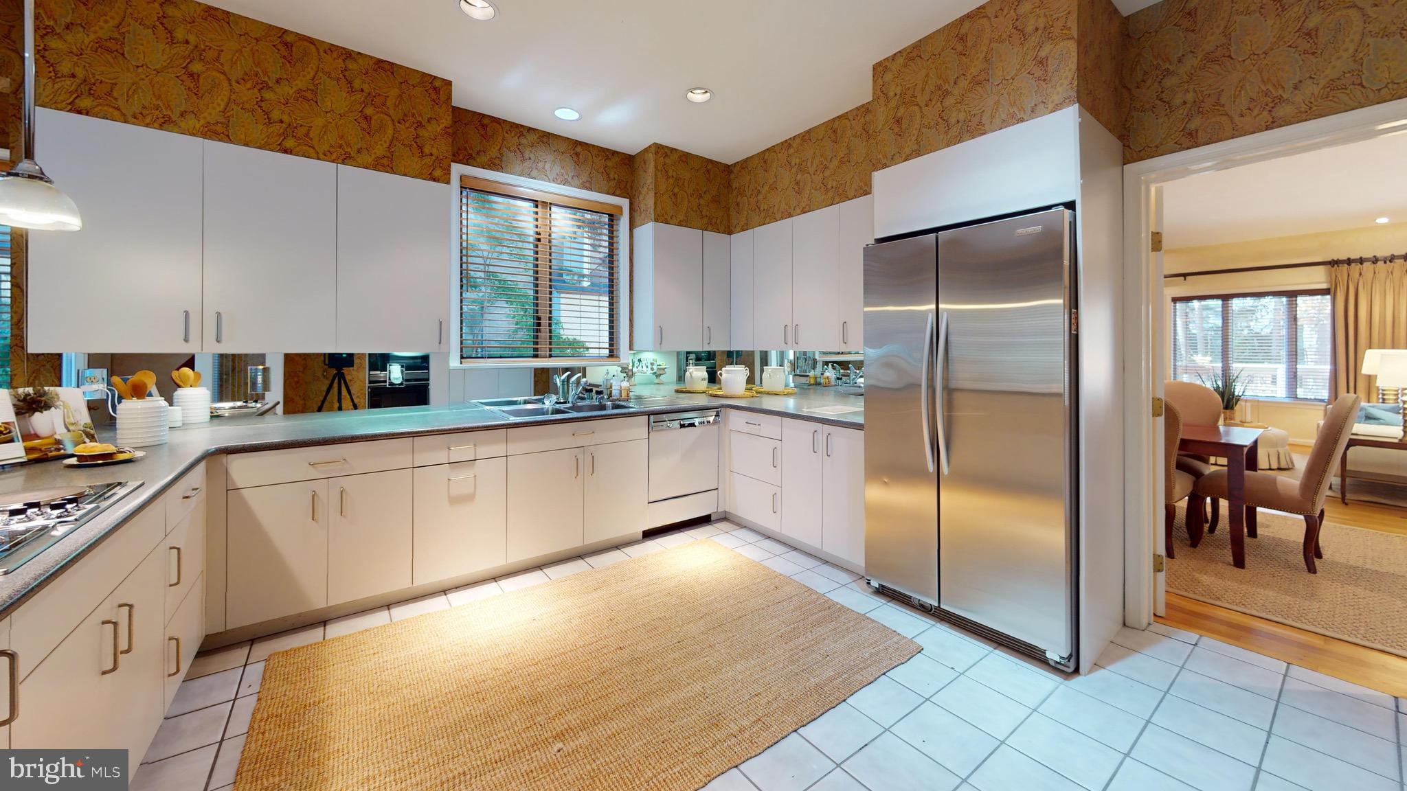 NORTH ROLAND PARK - Residential