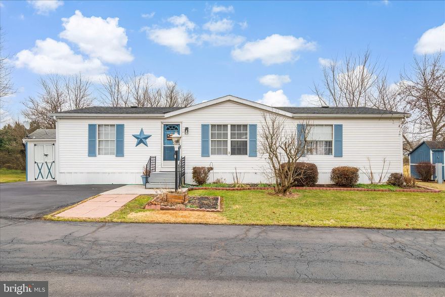 Welcome to 27 Bonneau Heights Rd in the Bonneau Heights community of Gettysburg. This manufactured home offers 3 bedrooms and 2 full bathrooms with a functional, open floor plan designed for comfortable one-level living. The home features a spacious living area, an eat-in kitchen with ample cabinetry, and a private primary suite with its own full bath. Two additional bedrooms and a second full bathroom provide flexibility for guests, a home office, or additional living space. Walk out to the rear deck for outdoor enjoyment, and take advantage of the storage shed for added convenience. This property offers affordable living with easy access to everyday amenities. Professional Photos Coming Soon.