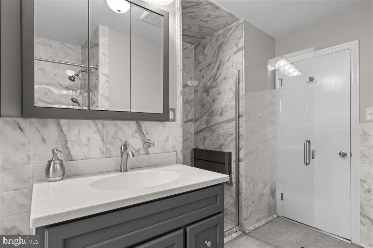 HUDSON - Residential