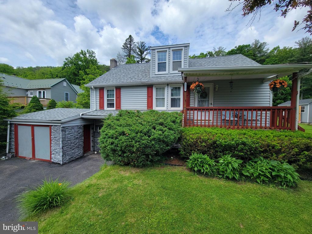 Photo of 1221 Valley View Road, BELLEFONTE, PA 16823 (MLS # PACE2516144)