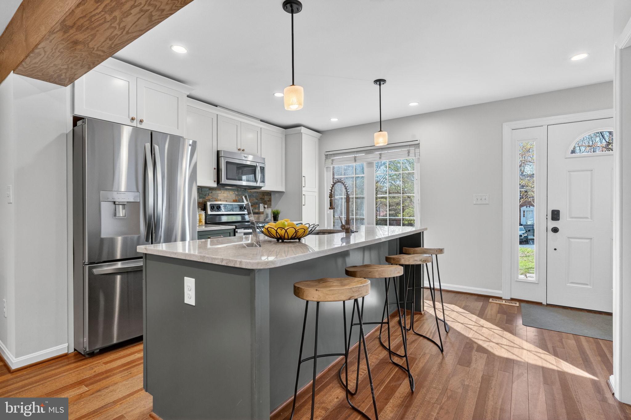 5707 LAWSONS HILL COURT