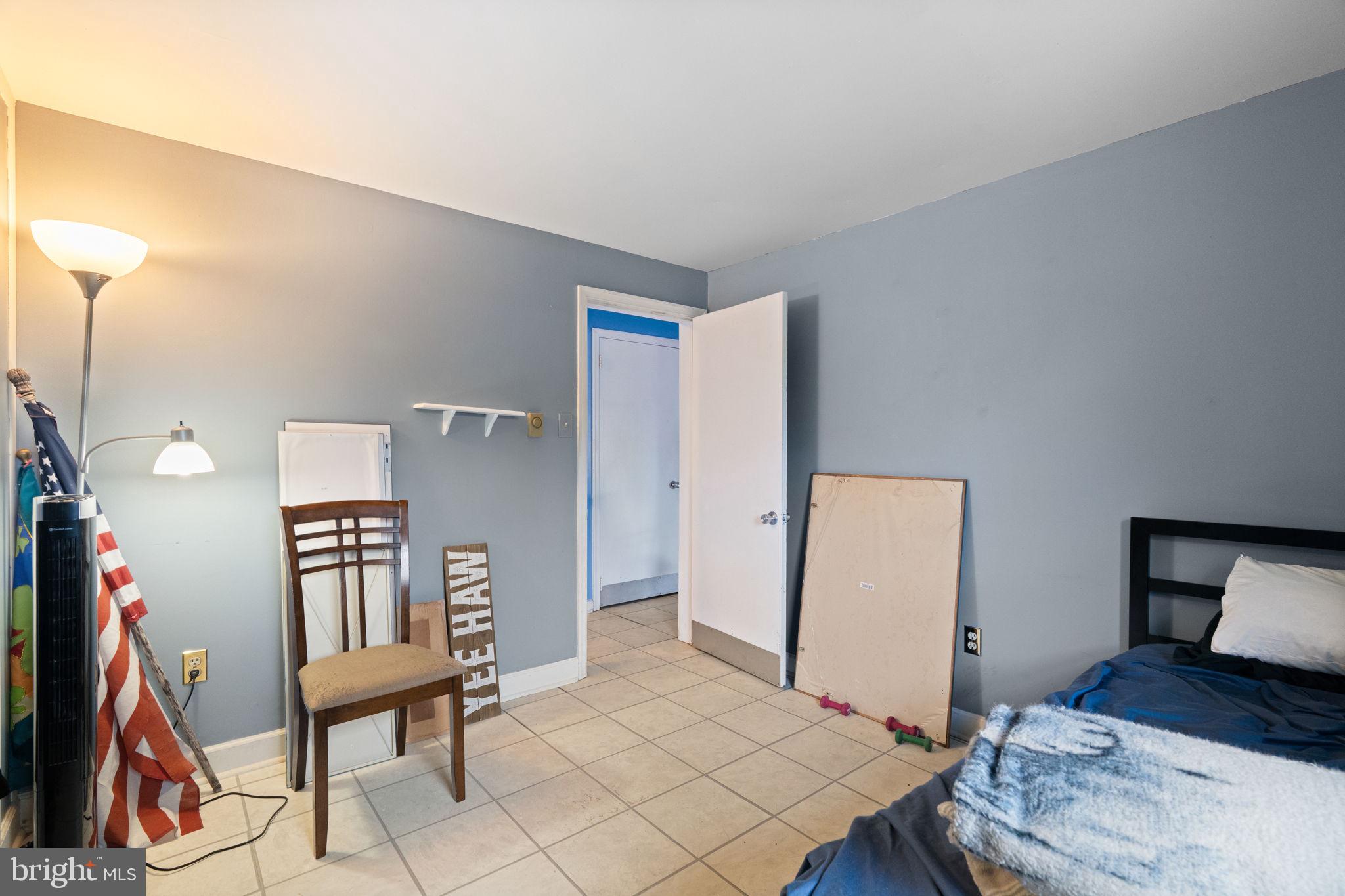 PINE KNOLL - Residential