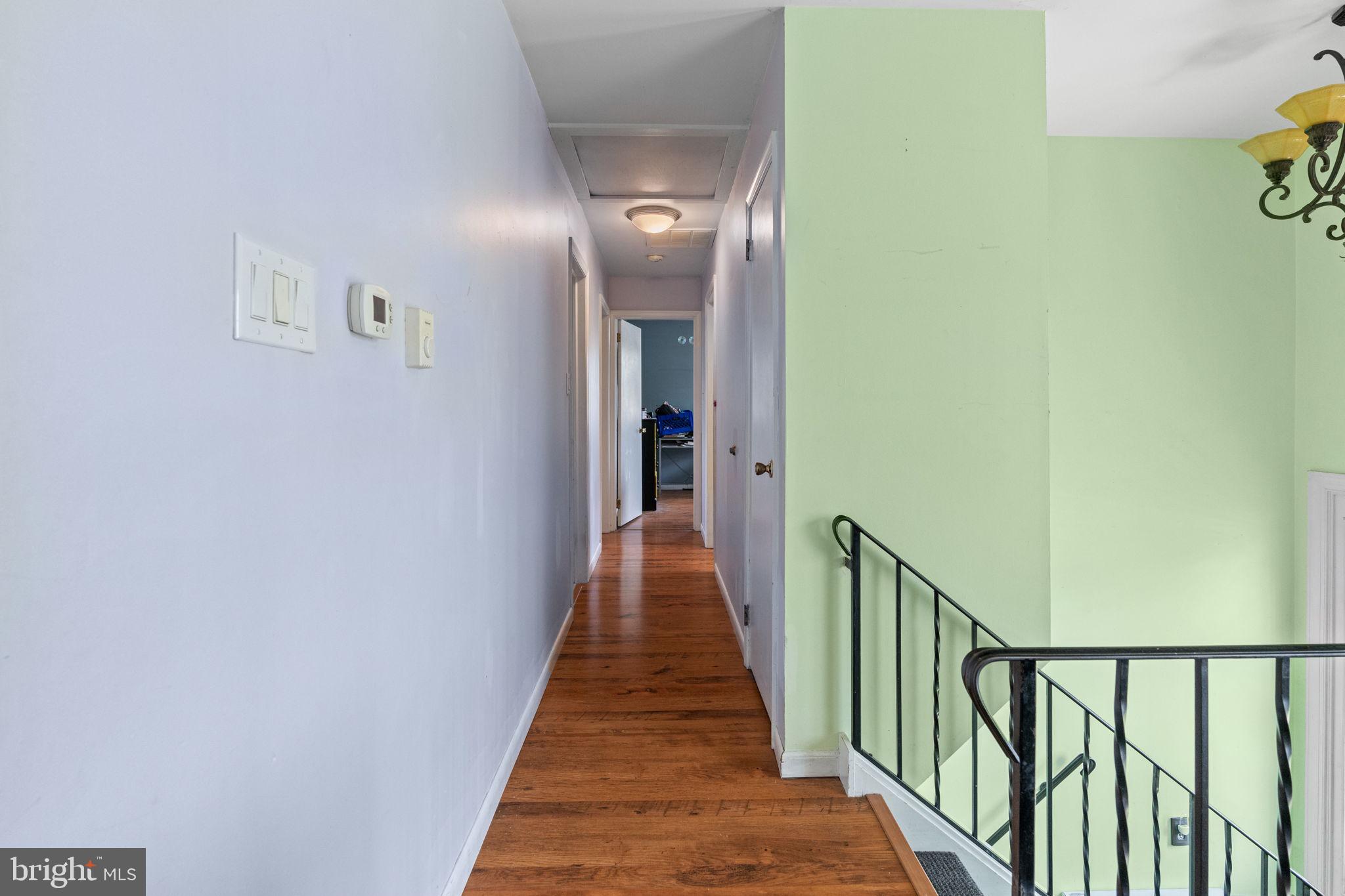 PINE KNOLL - Residential