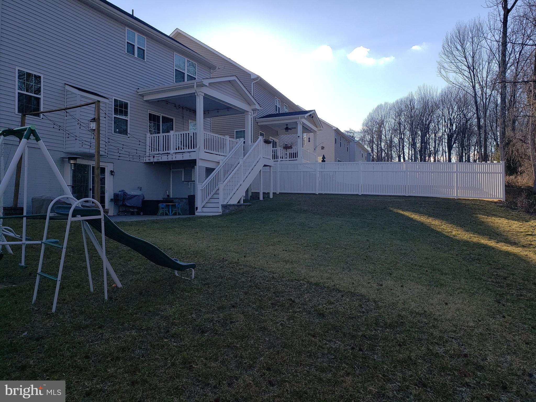 TWO RIVERS - Residential