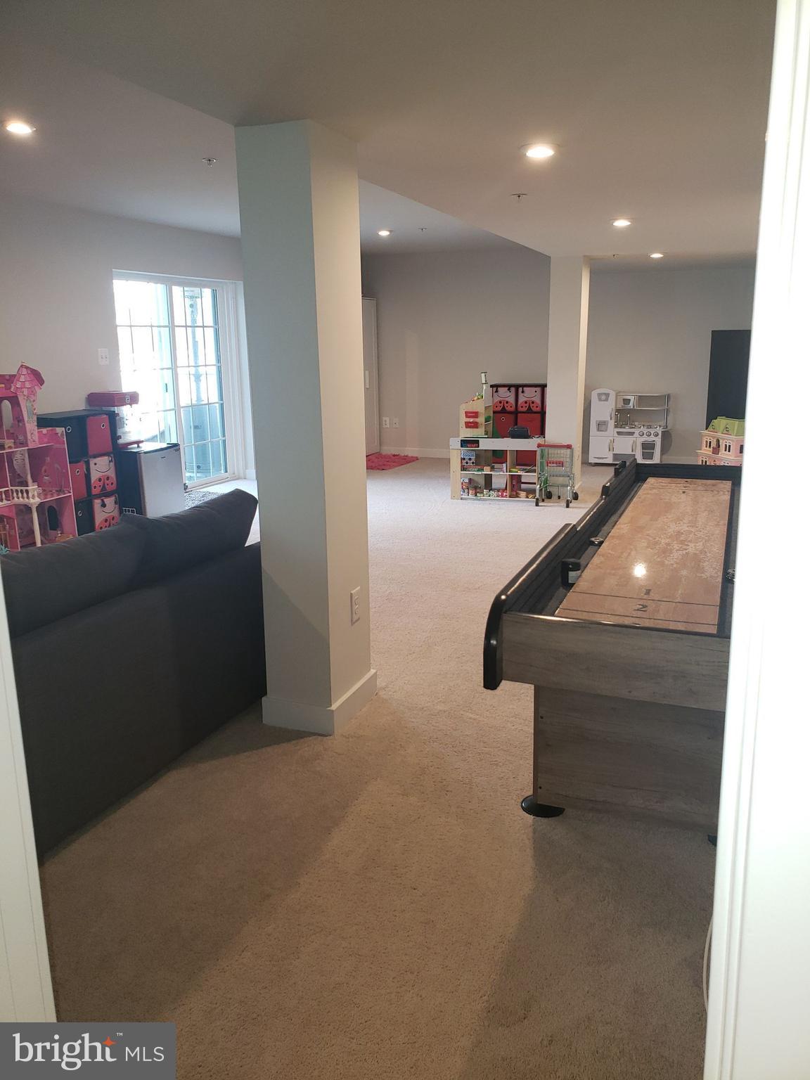 TWO RIVERS - Residential