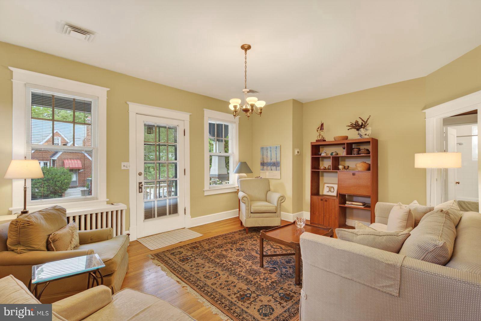 ASHTON HEIGHTS - Residential