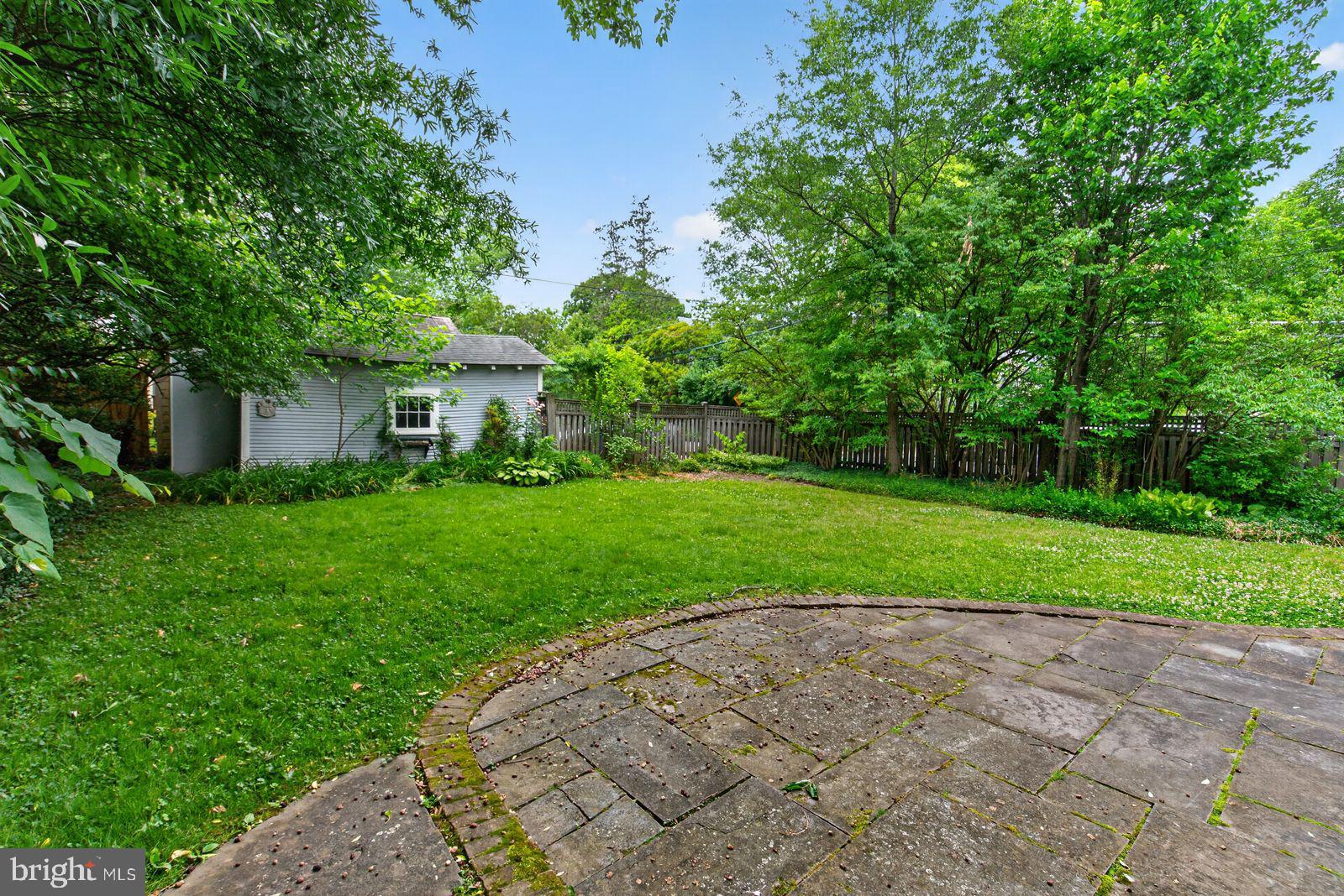 ASHTON HEIGHTS - Residential