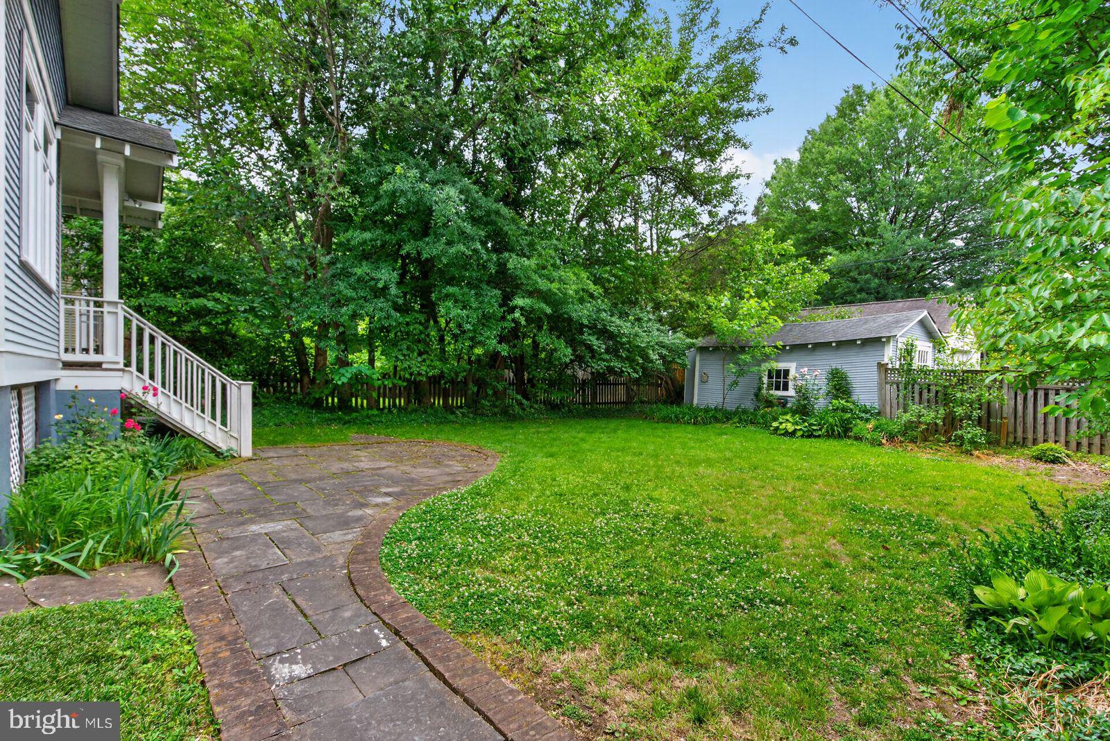 ASHTON HEIGHTS - Residential