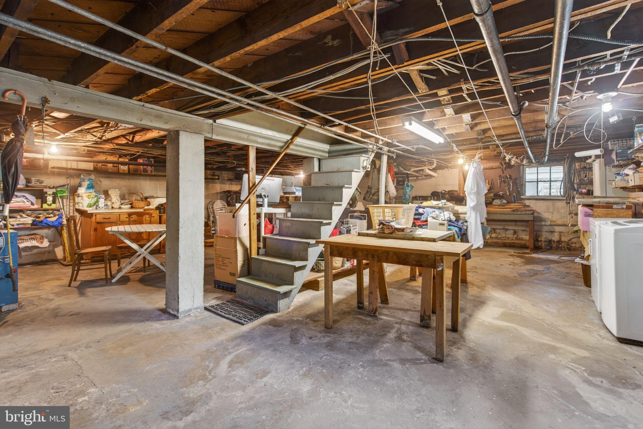 ASHTON HEIGHTS - Residential