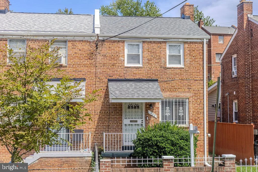 720 Burns Street SE, Washington, DC, 20019