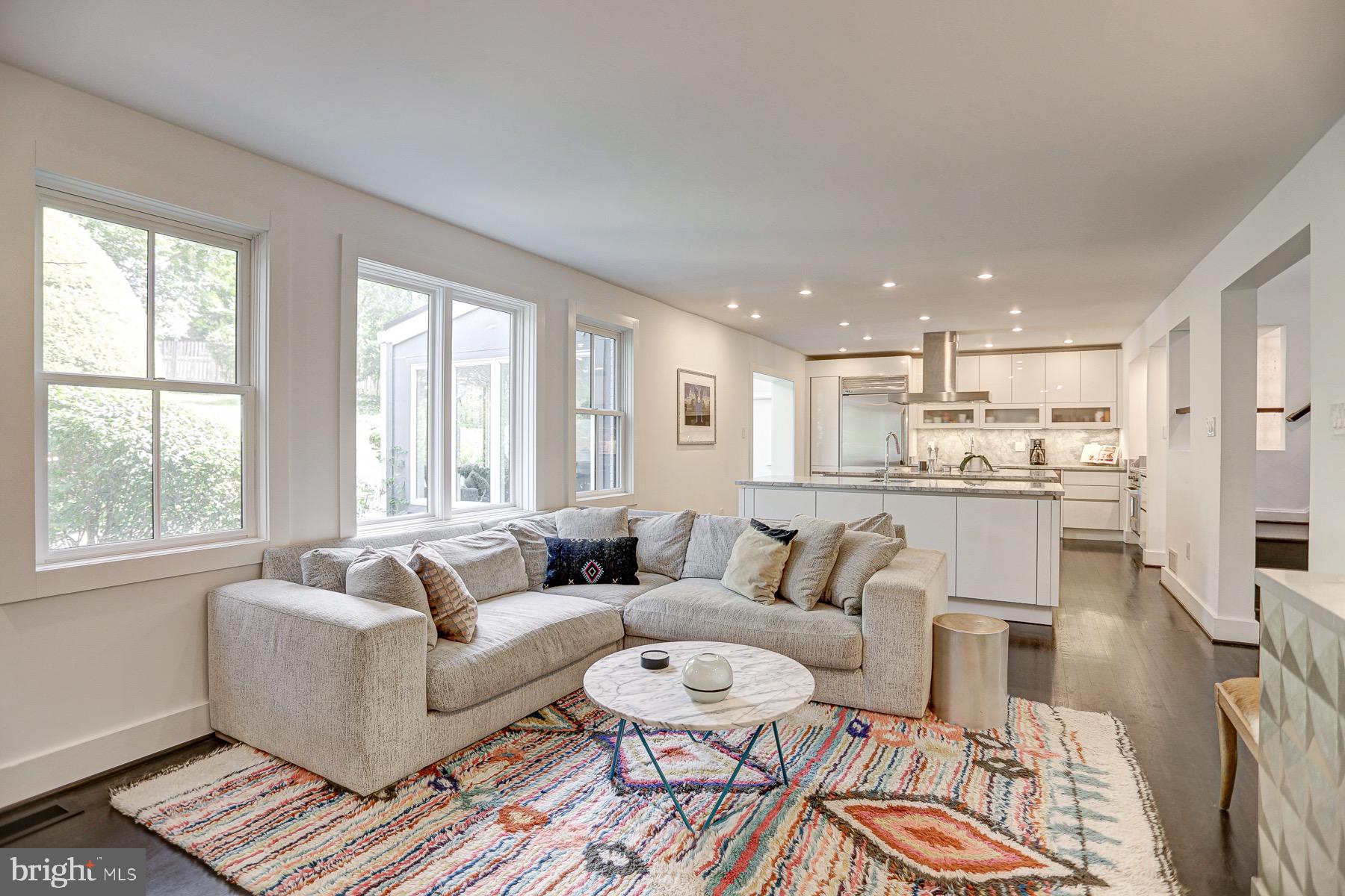 BRADLEY HILLS - Residential