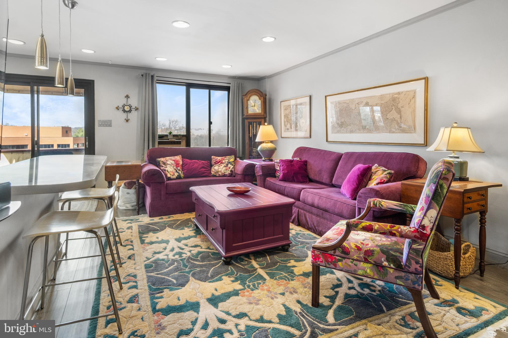 1593 N COLONIAL TERRACE 306-X