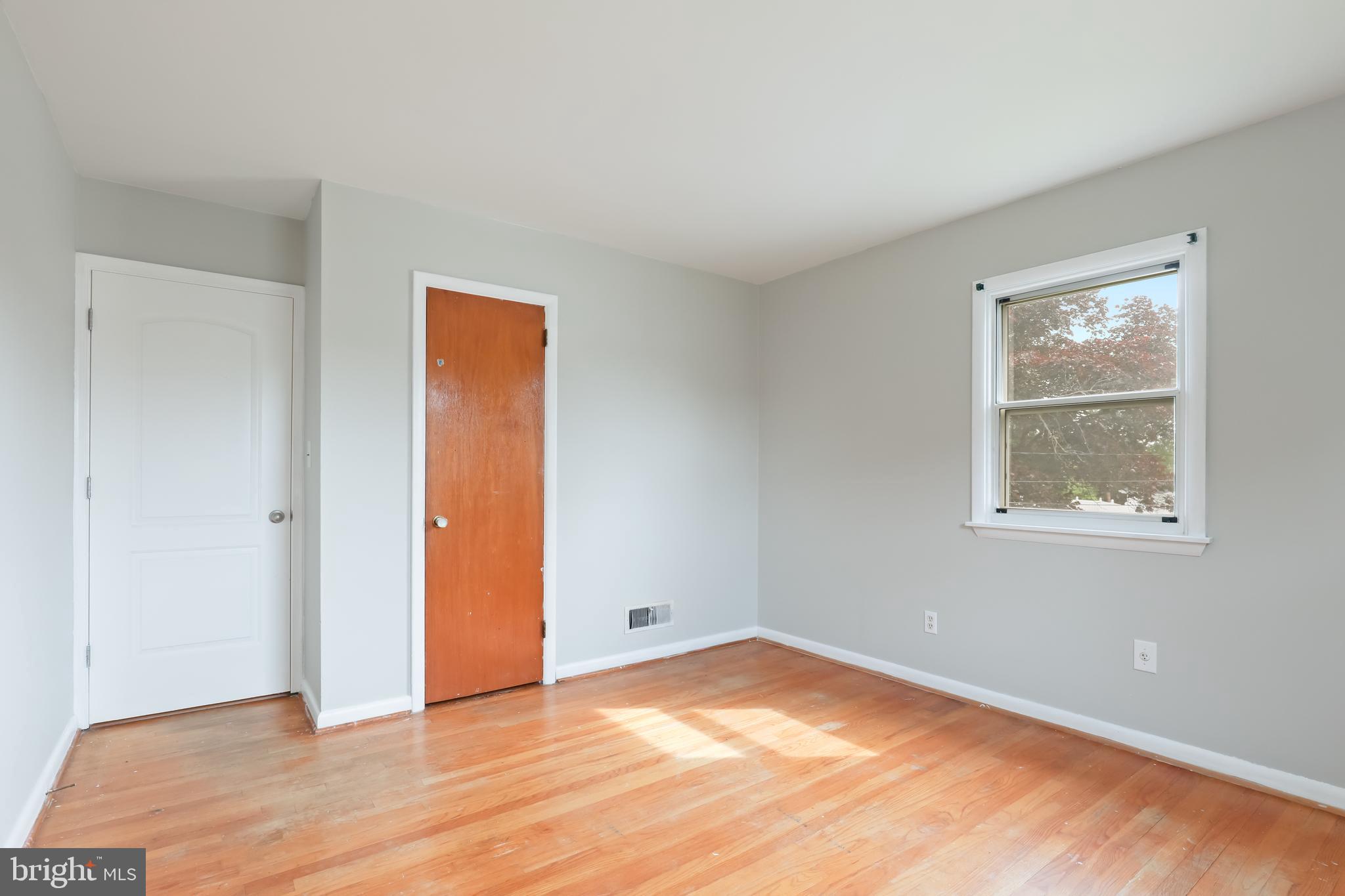 GLEN BURNIE PARK - Residential