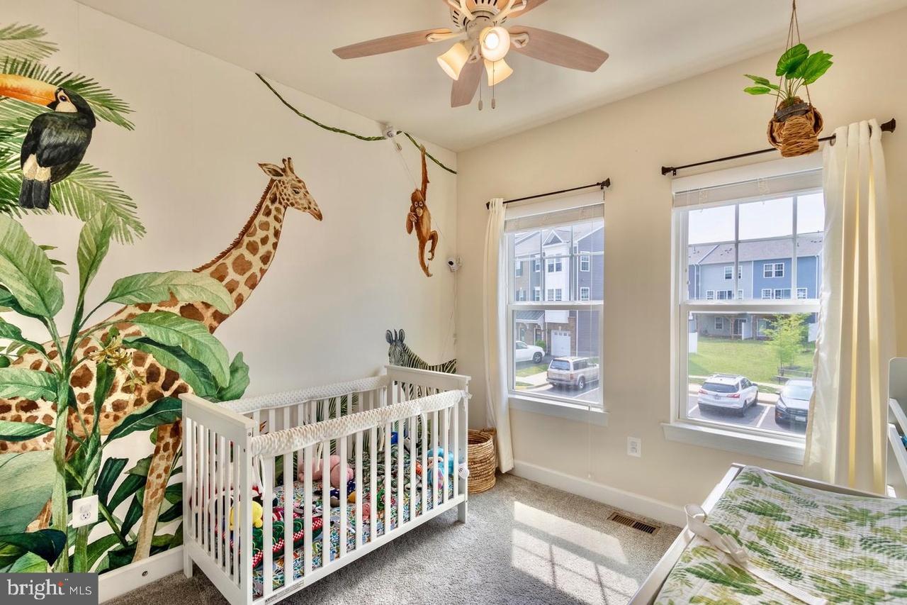 HAYMARKET CROSSING - Residential Lease