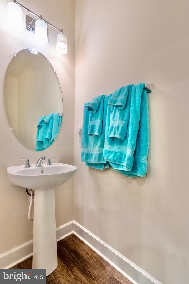 HAYMARKET CROSSING - Residential Lease