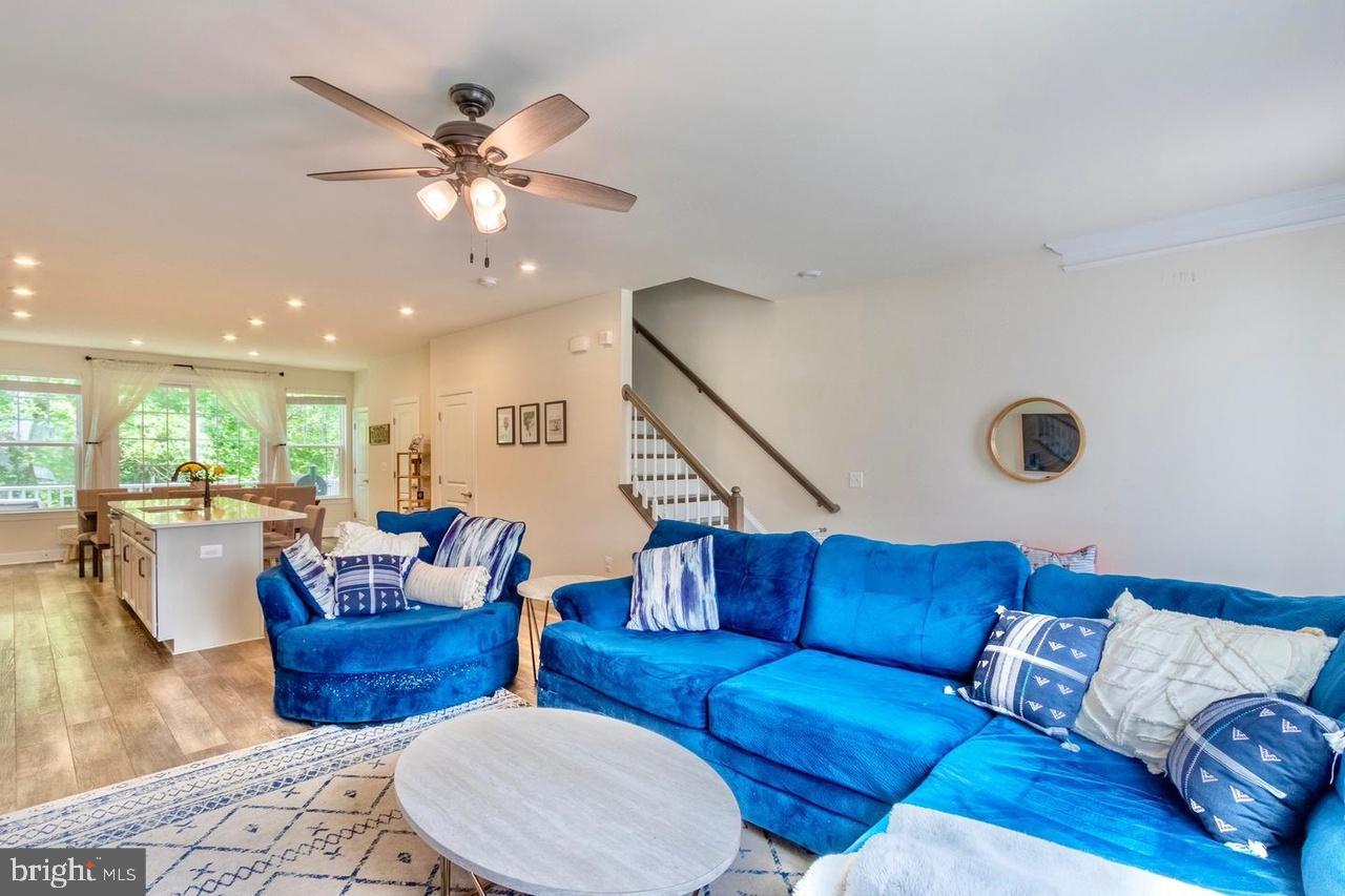 HAYMARKET CROSSING - Residential Lease